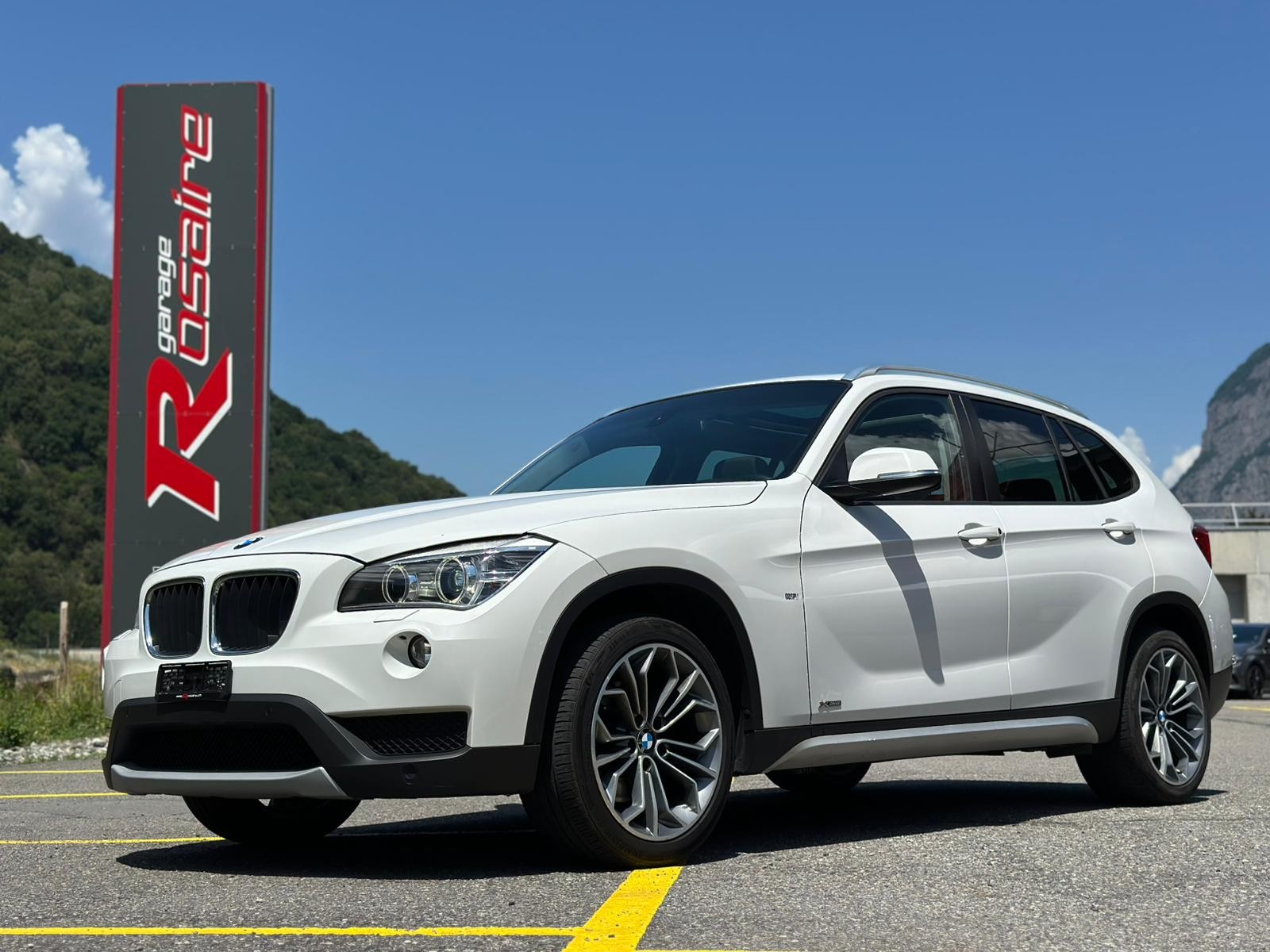 BMW X1 xDrive 18d-image-1
