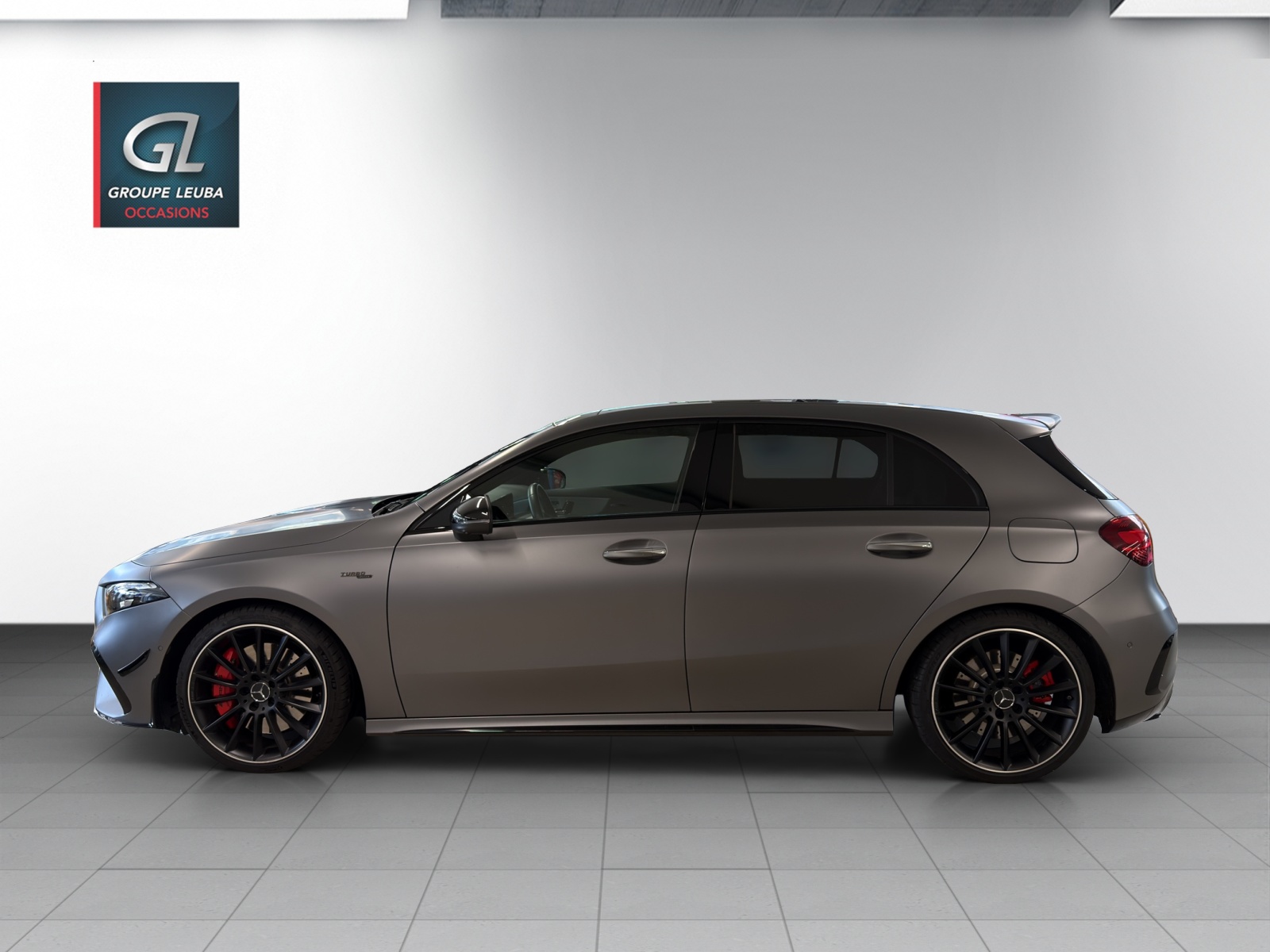 MERCEDES-BENZ A AMG 35 4Matic 8G-DCT-image-2