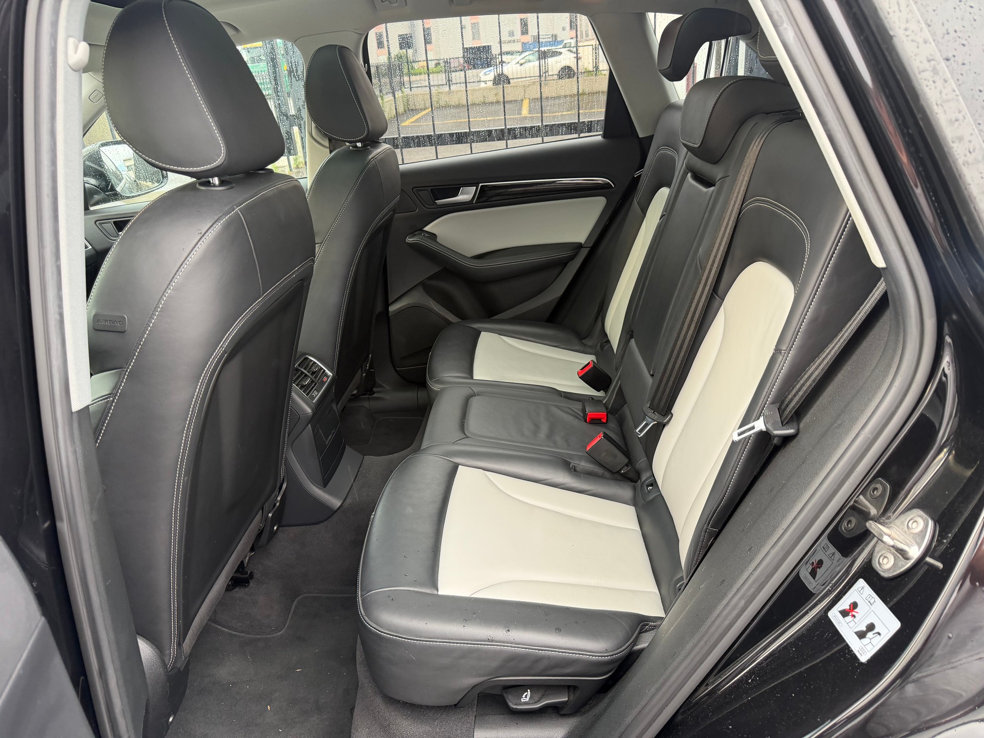 AUDI SQ5 3.0 TDI quattro tiptronic-image-4