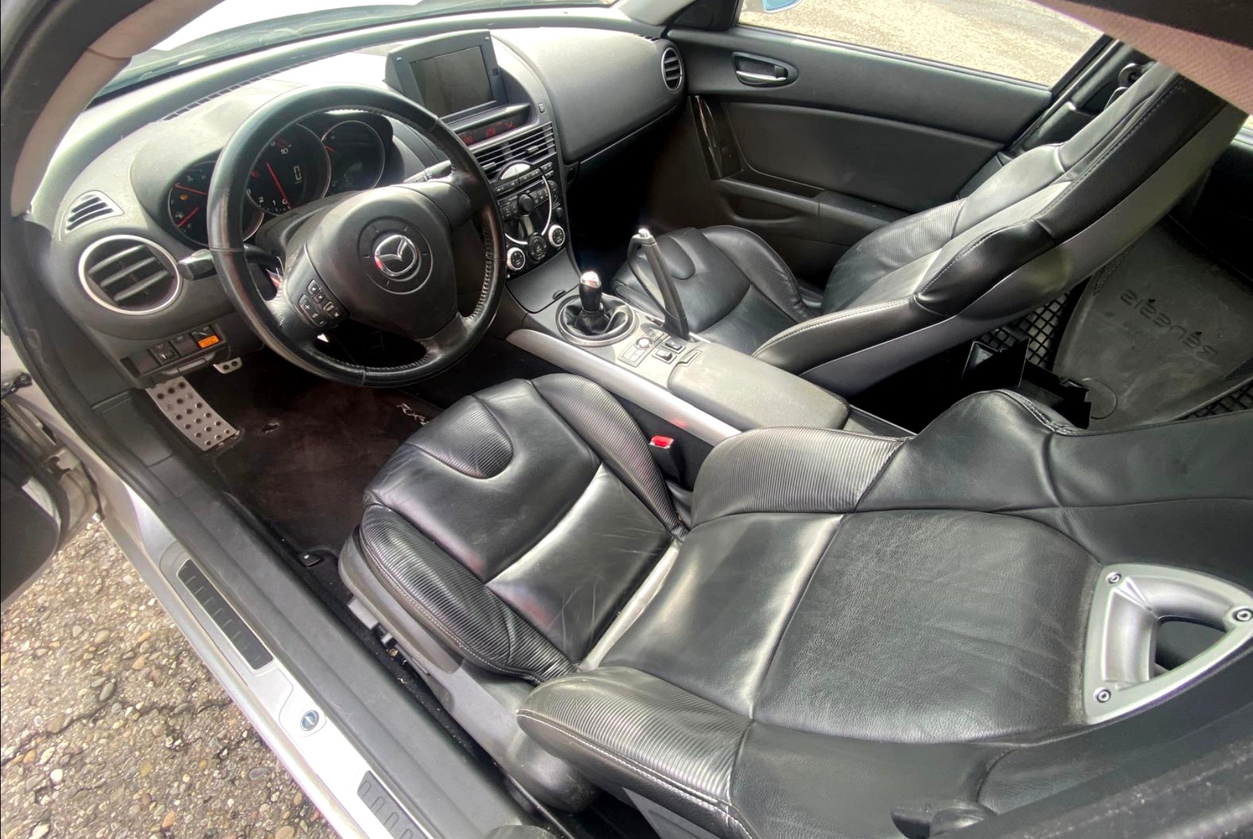 MAZDA RX-8 Revolution-image-8