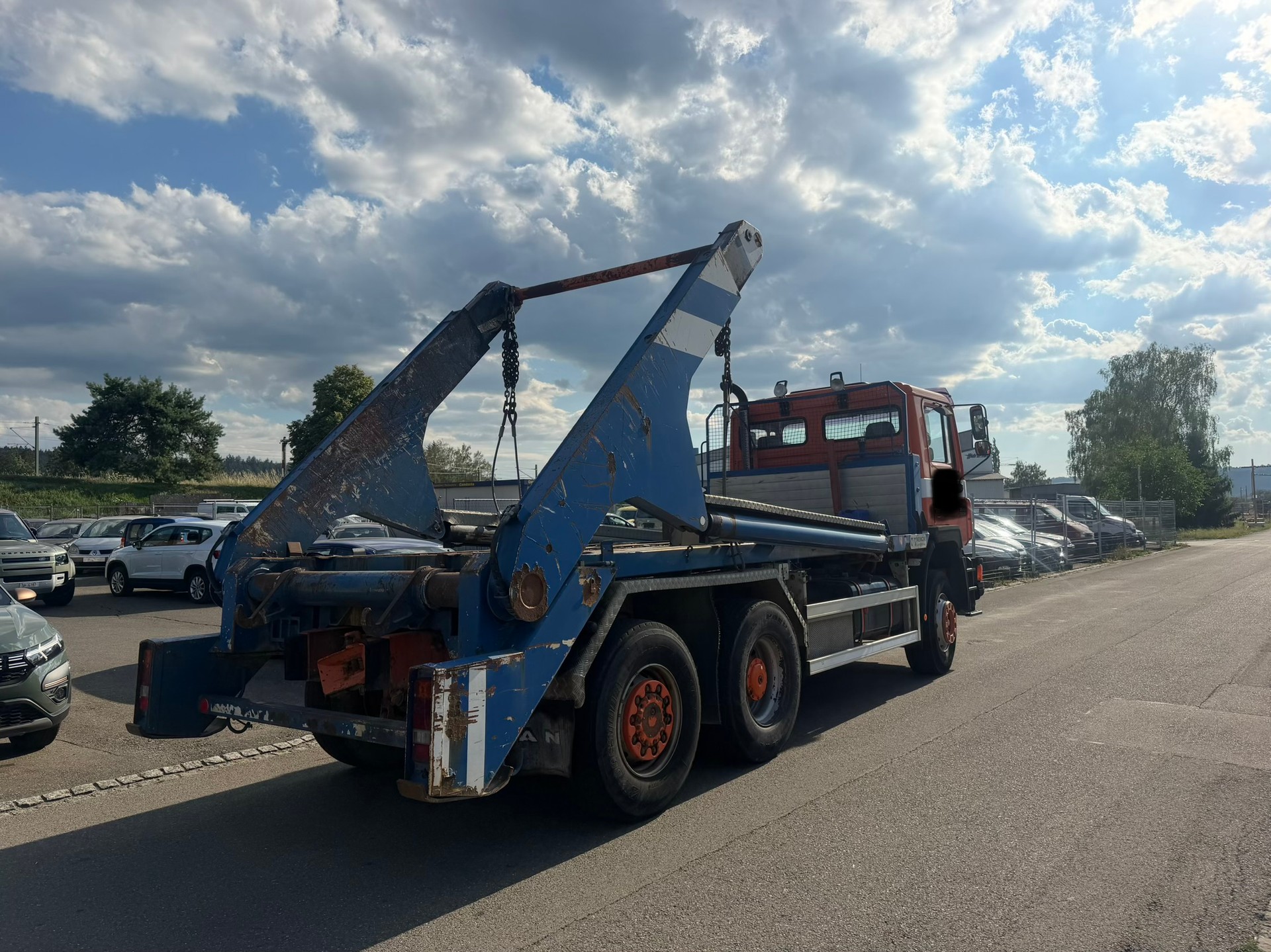 MAN 26.402 DF 6X4-image-3