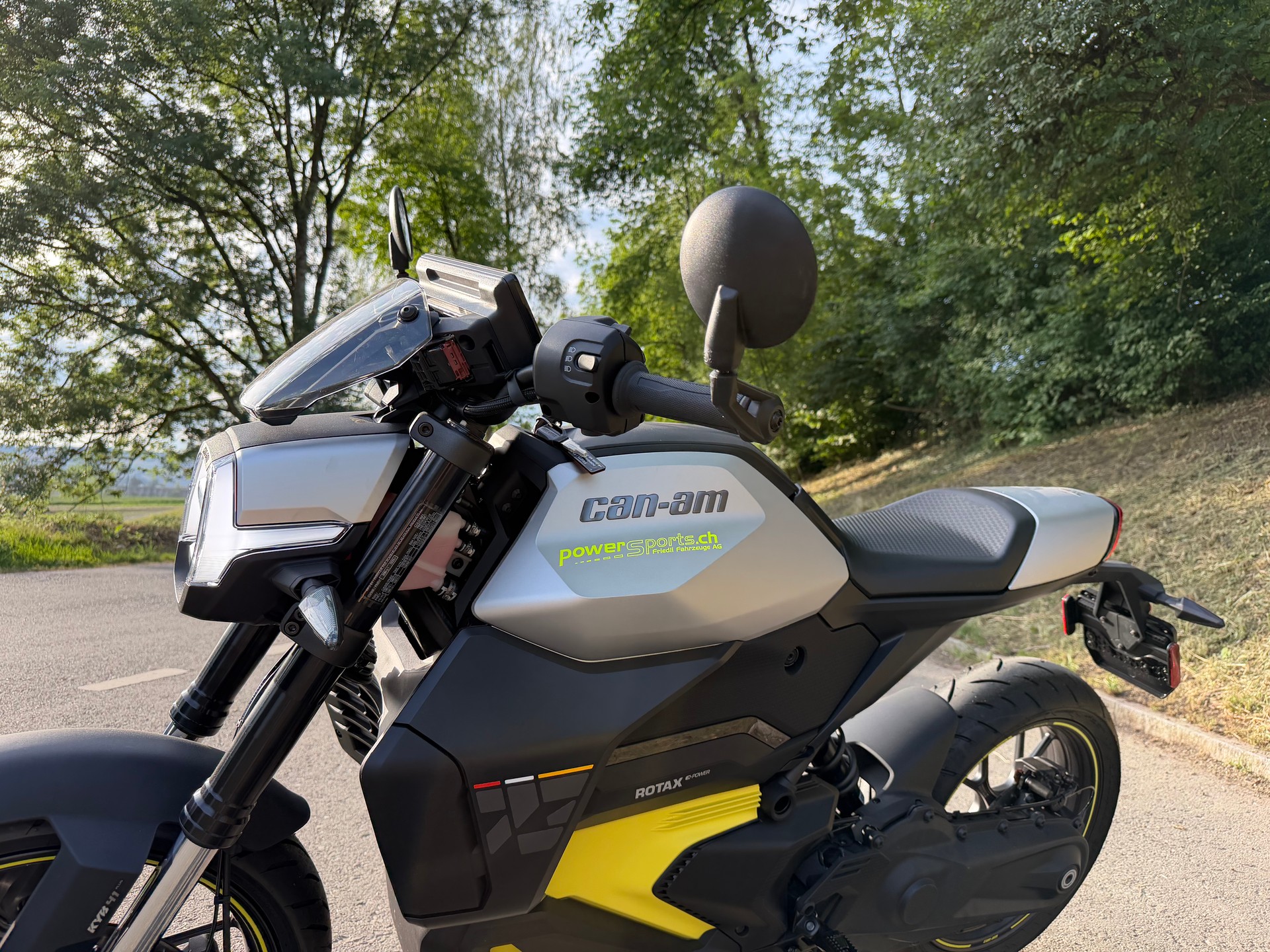 CAN-AM Pulse 73 35kW-image-12