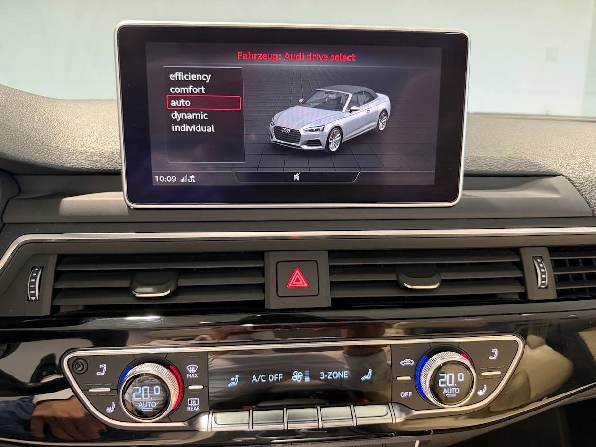 AUDI A5 Cabriolet 2.0 TFSI Sport quattro S-tronic-image-8