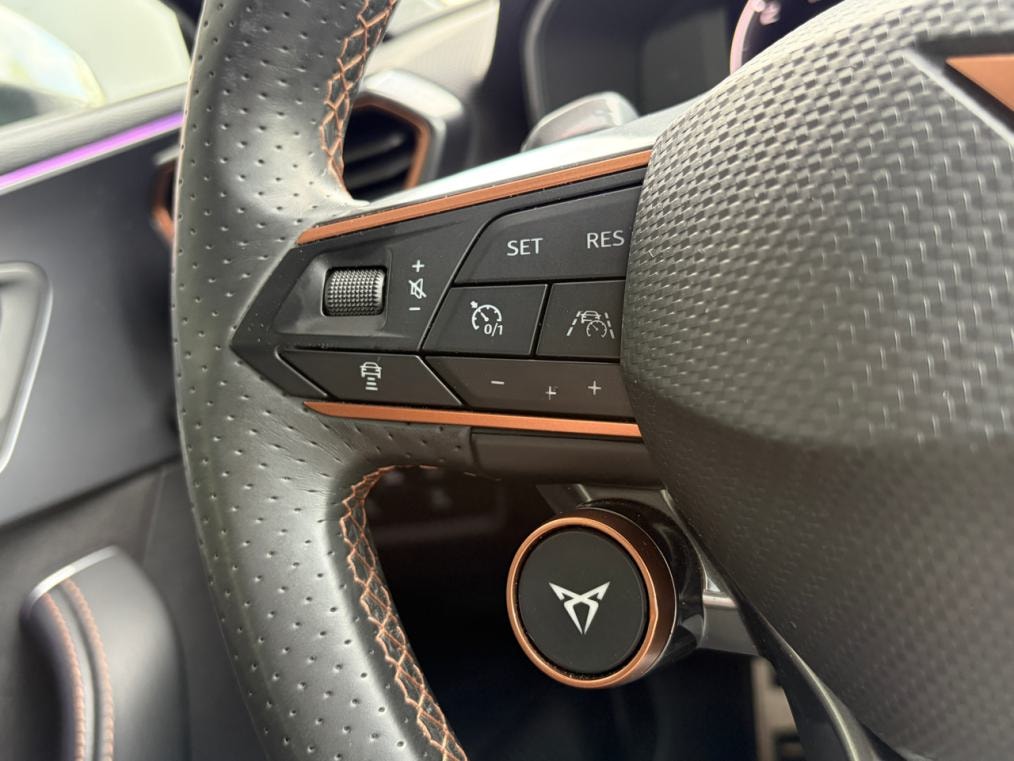 CUPRA LEON 1.4 e-HYBRID PHEV-image-4