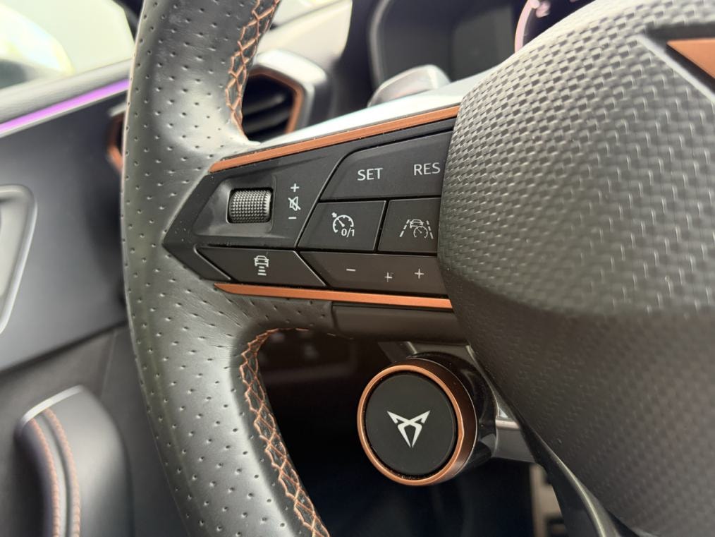 CUPRA LEON 1.4 e-HYBRID PHEV-image-4