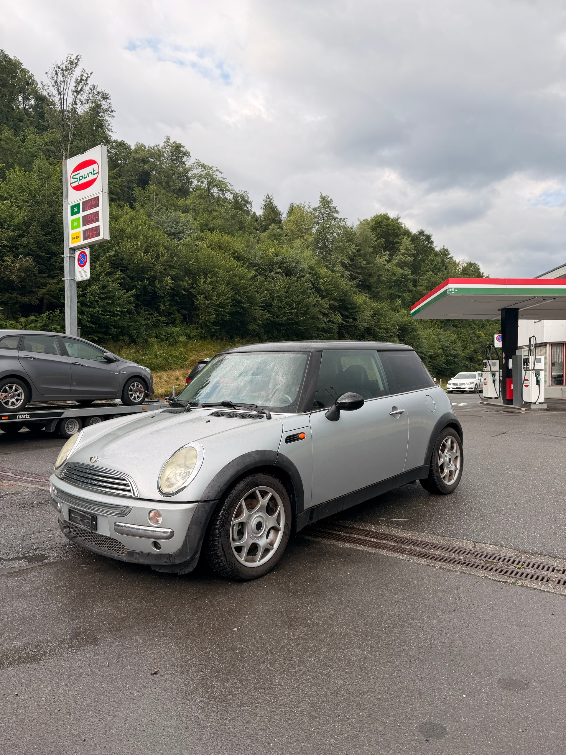MINI Cooper-image-1