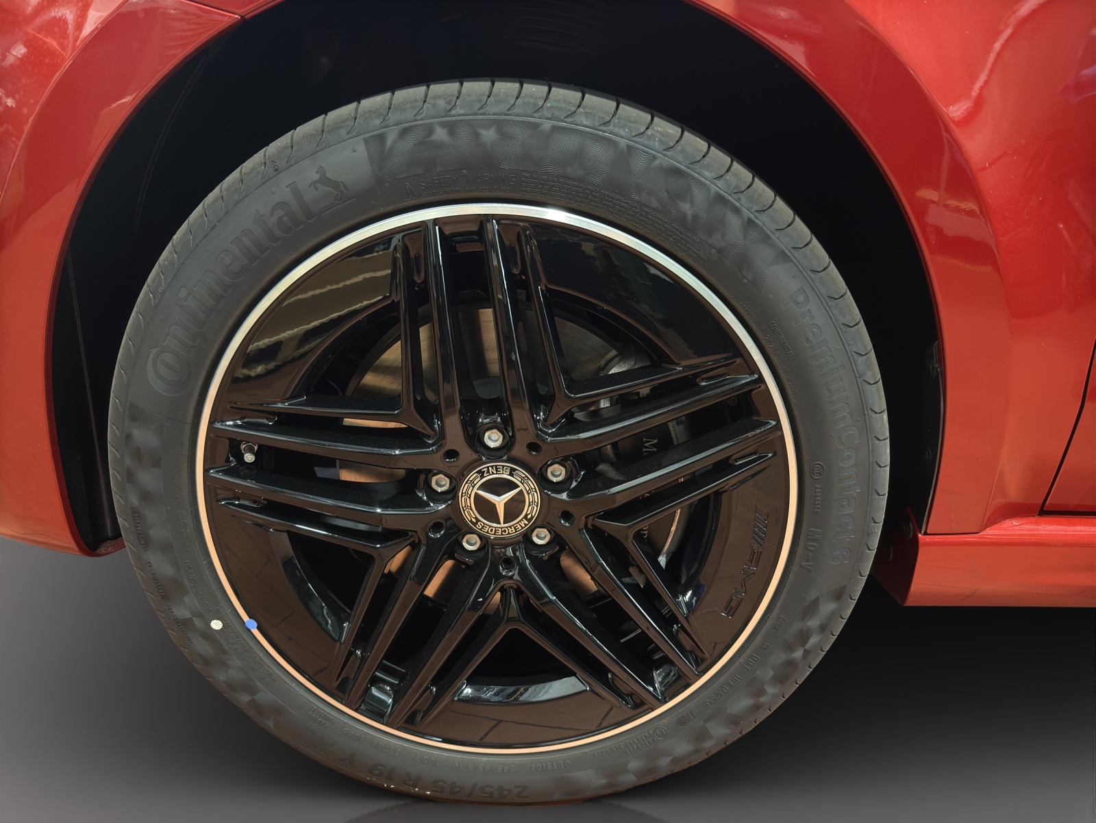 MERCEDES-BENZ V 300 d lang 4Matic Swiss Edition 9G-Tronic-image-11