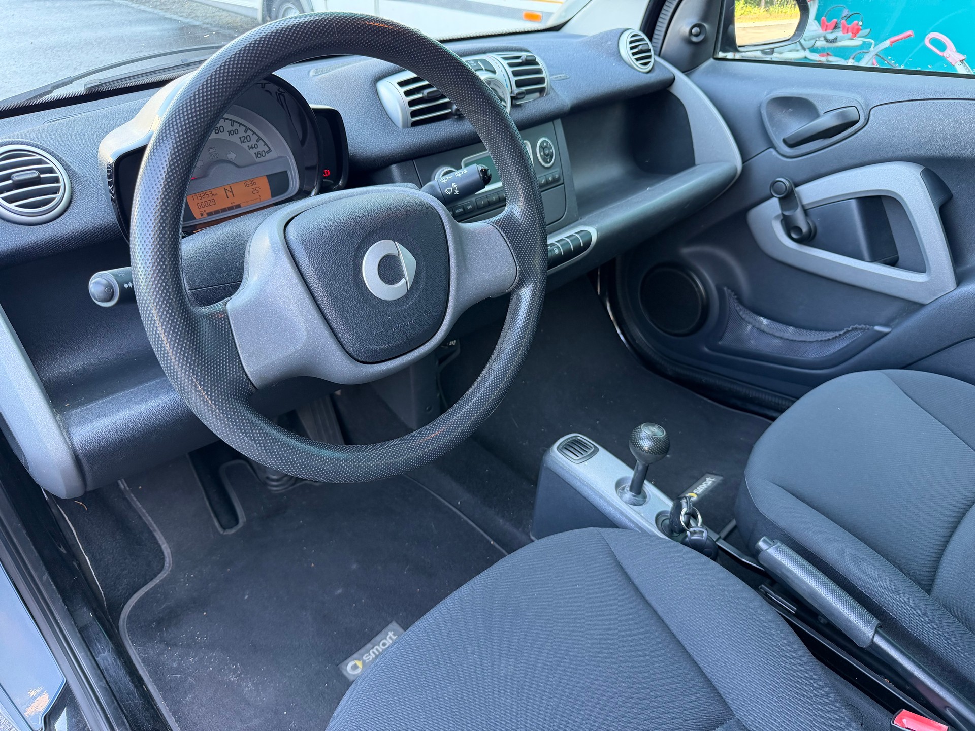 SMART fortwo pure cdi softip-image-7