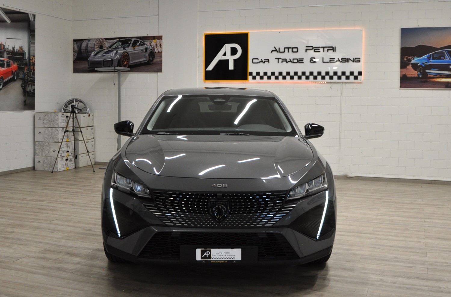 PEUGEOT 408 1.2 HEV 136 Allure-image-7