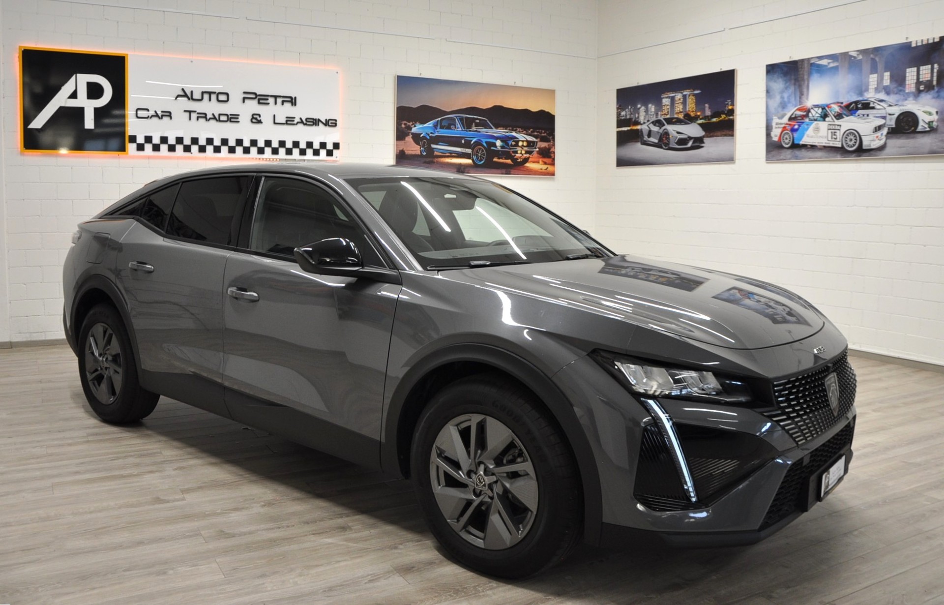 PEUGEOT 408 1.2 HEV 136 Allure-image-5