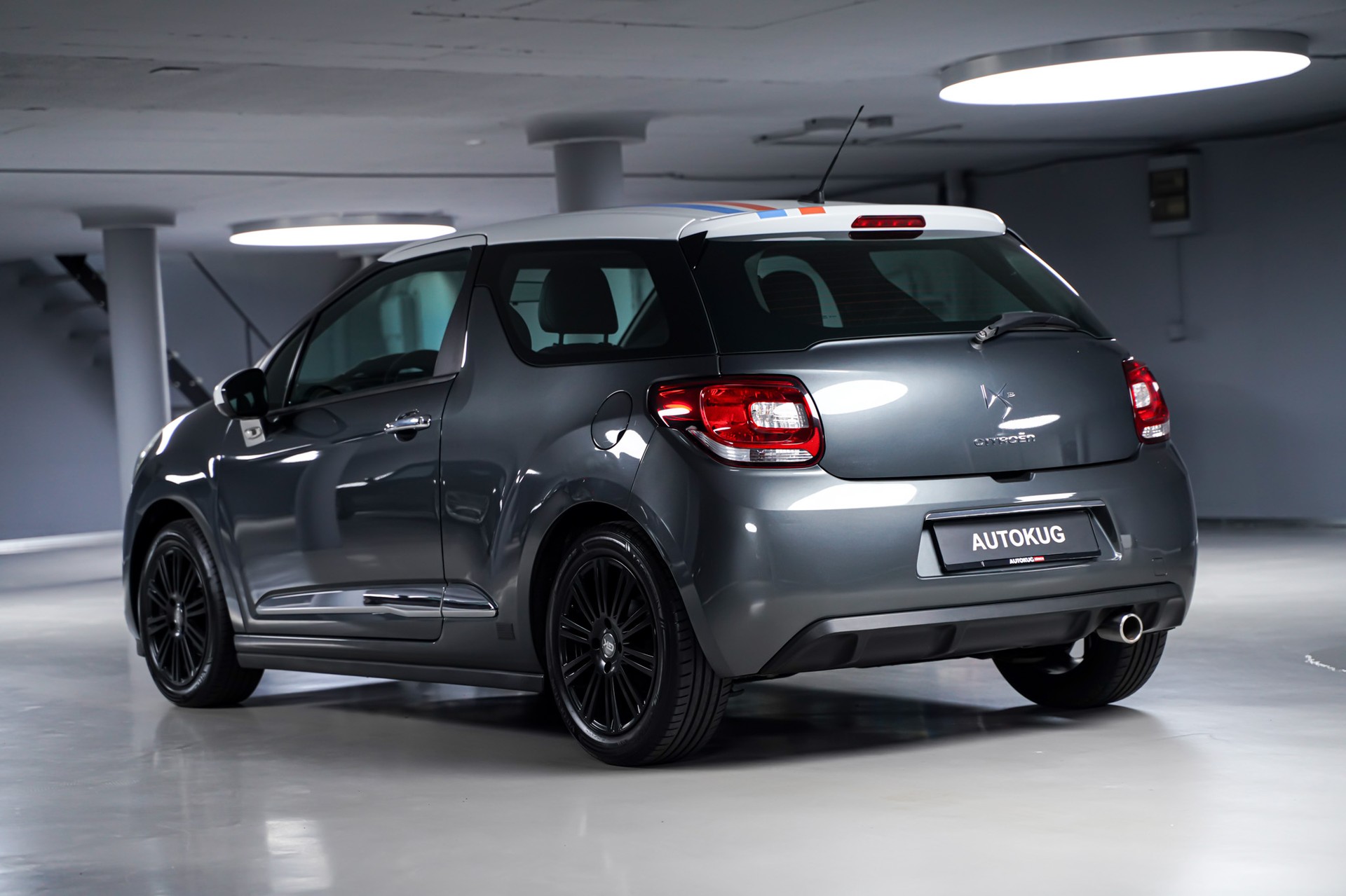 DS AUTOMOBILES DS3 1.4 HDi Chic EGS5-image-6