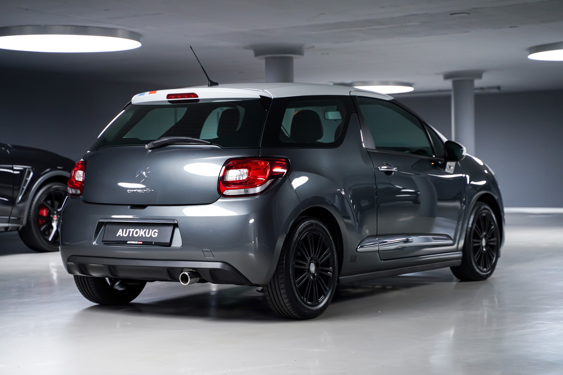 DS AUTOMOBILES DS3 1.4 HDi Chic EGS5-image-4