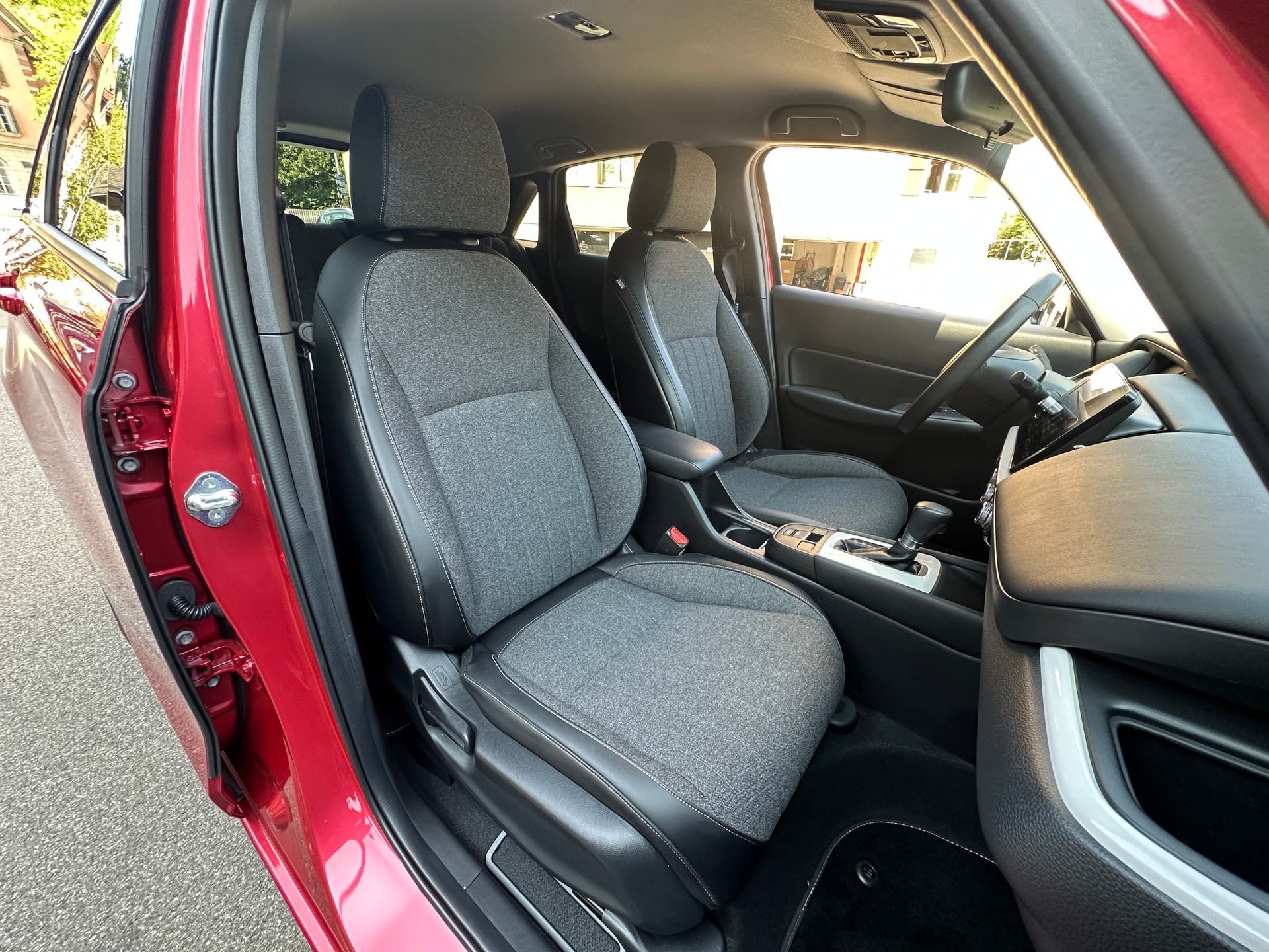 HONDA Jazz 1.5i-MMD Executive E-CVT-image-11