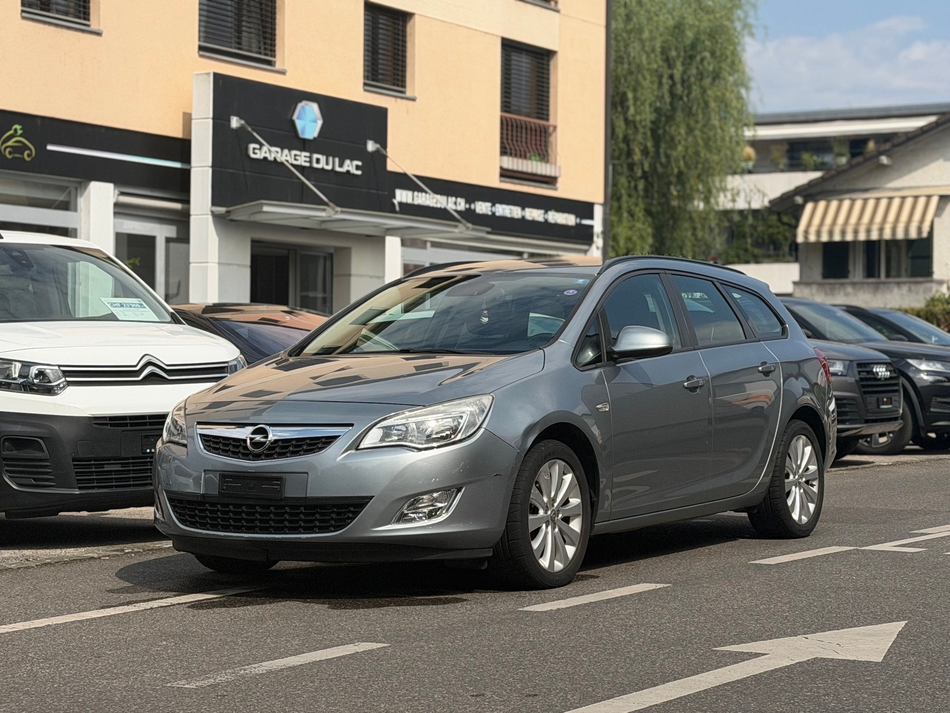 OPEL Astra SportsTourer 1.4i 16V Turbo Enjoy-image-0