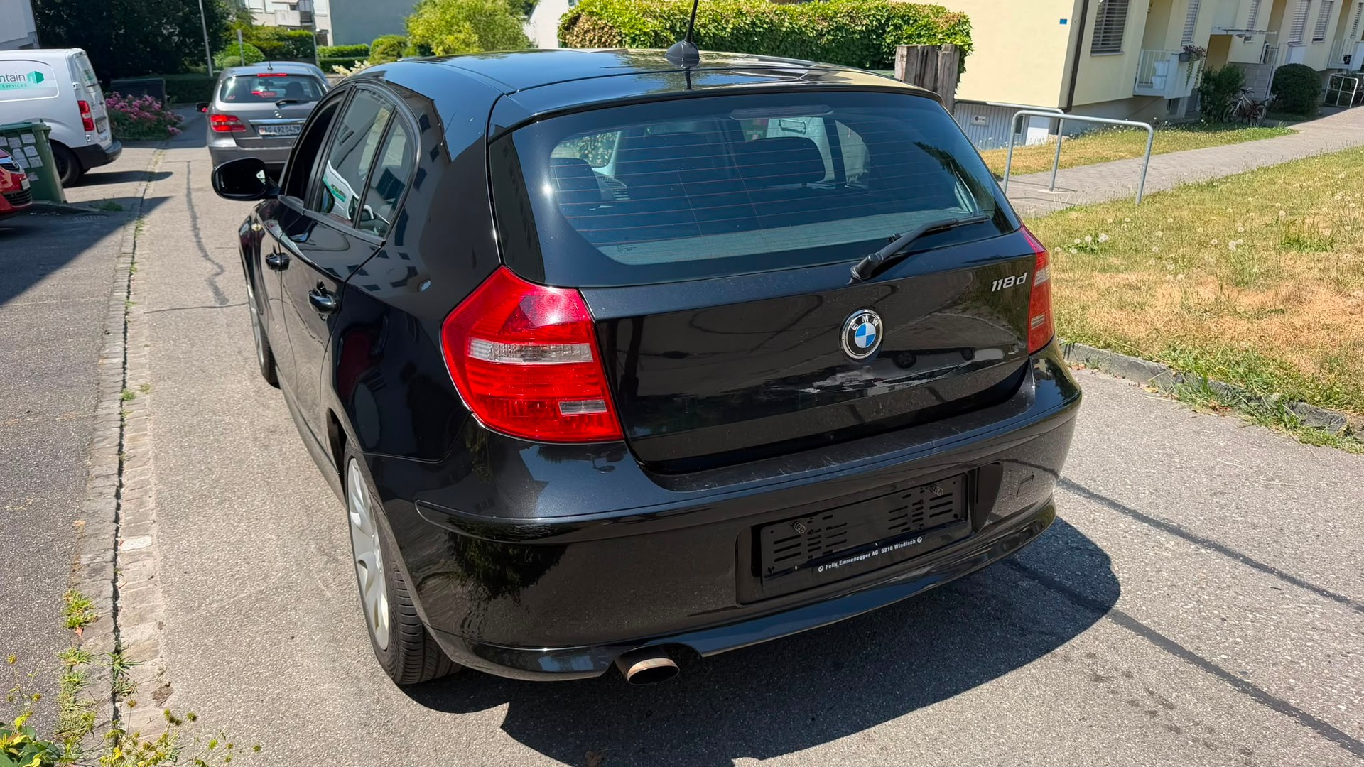 BMW 118-image-4
