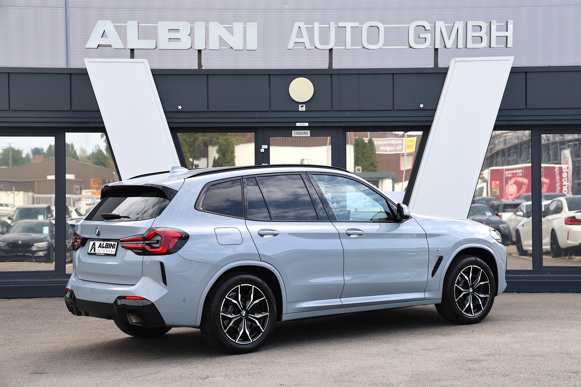 BMW X3 20d M-Sport xDrive SAG-image-3