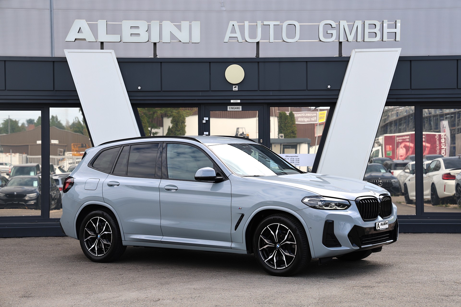 BMW X3 20d M-Sport xDrive SAG-image-2