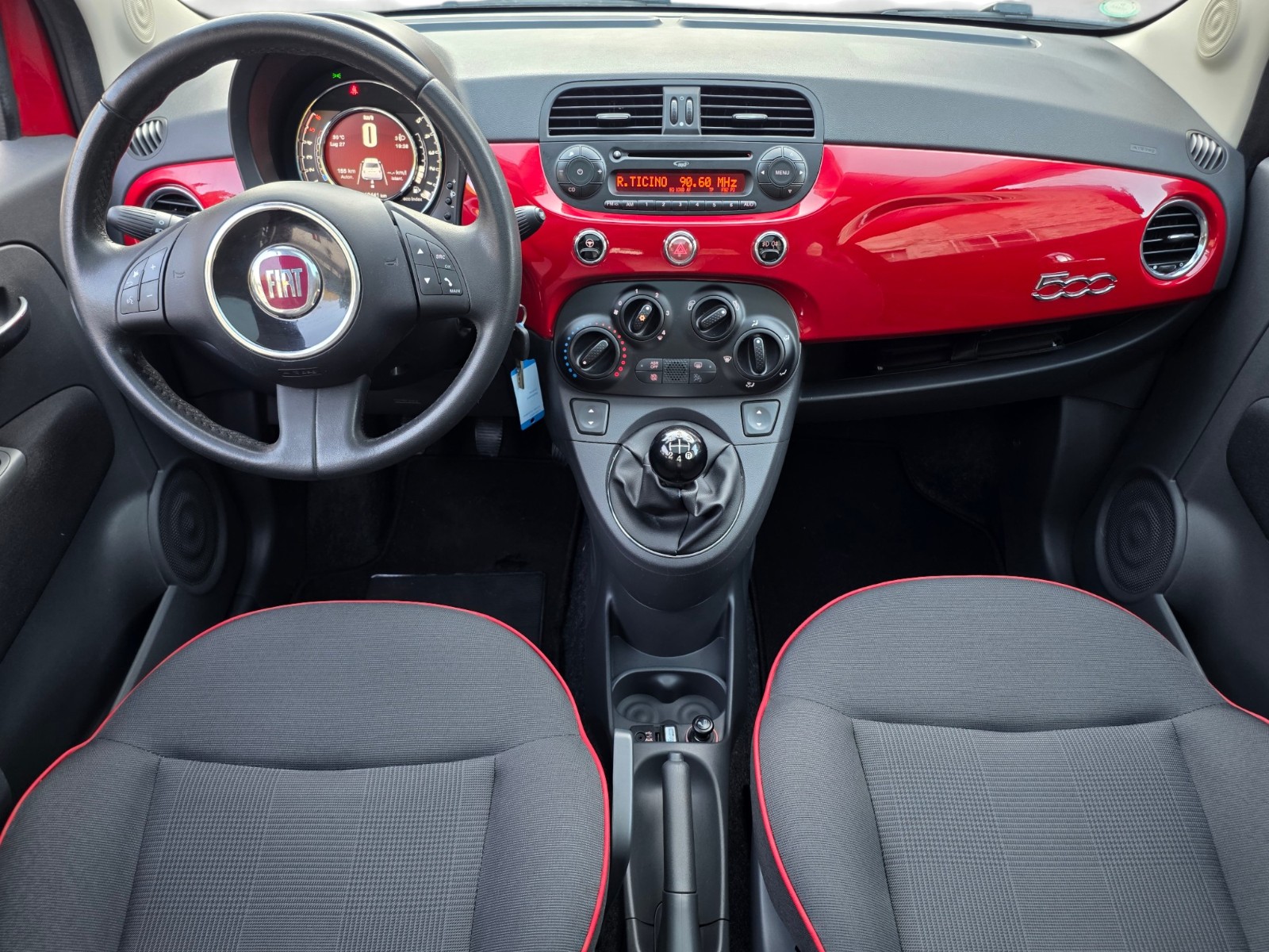 FIAT 500 1.3 JTD Lounge-image-8
