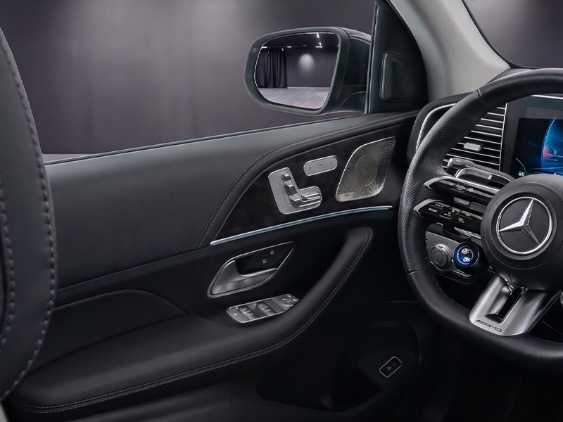 MERCEDES-BENZ GLS 63 AMG 4Matic + 9G-Tronic / Gratis Service-image-7