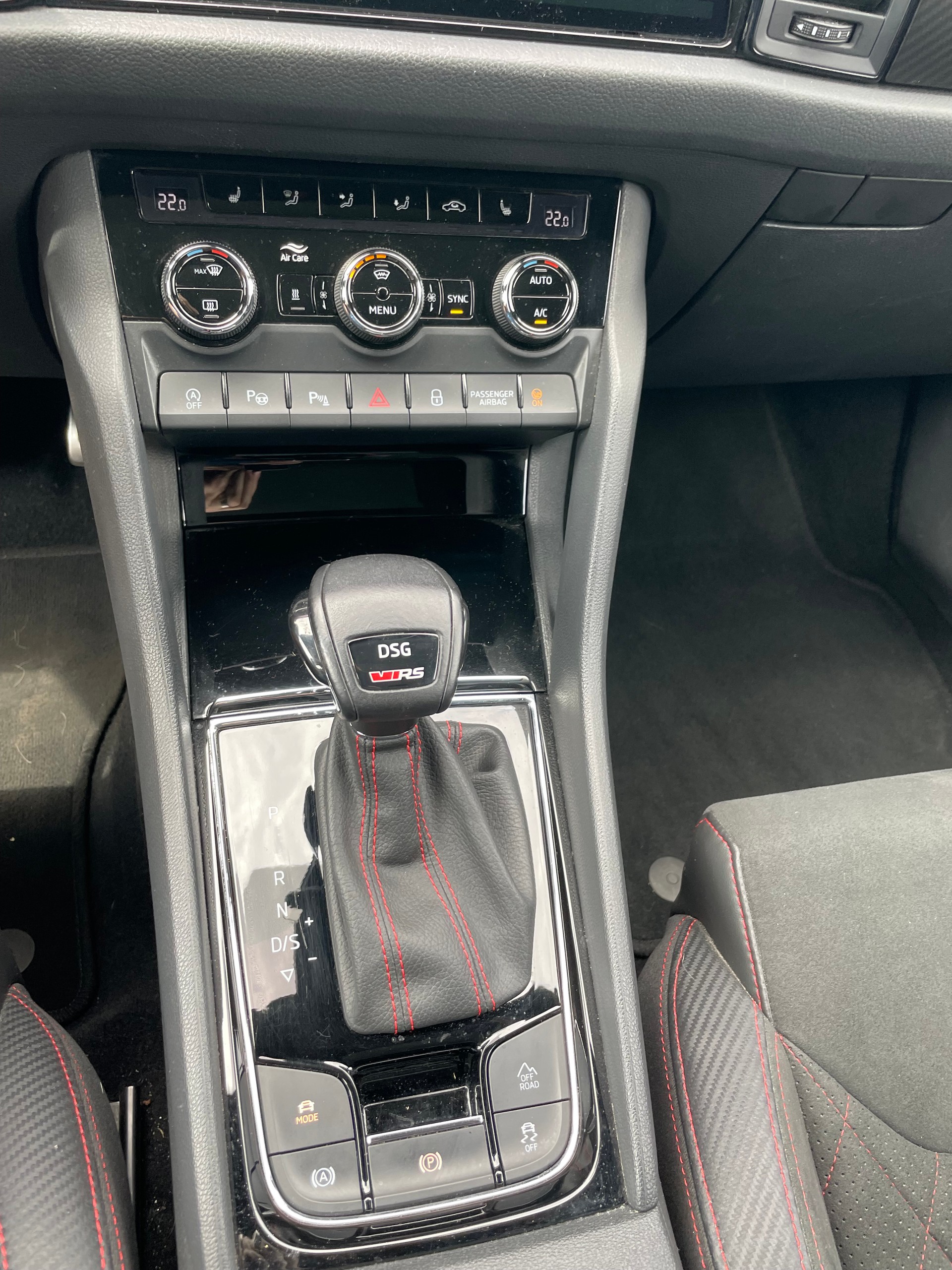 SKODA 2.0 TSI RS DSG-image-7