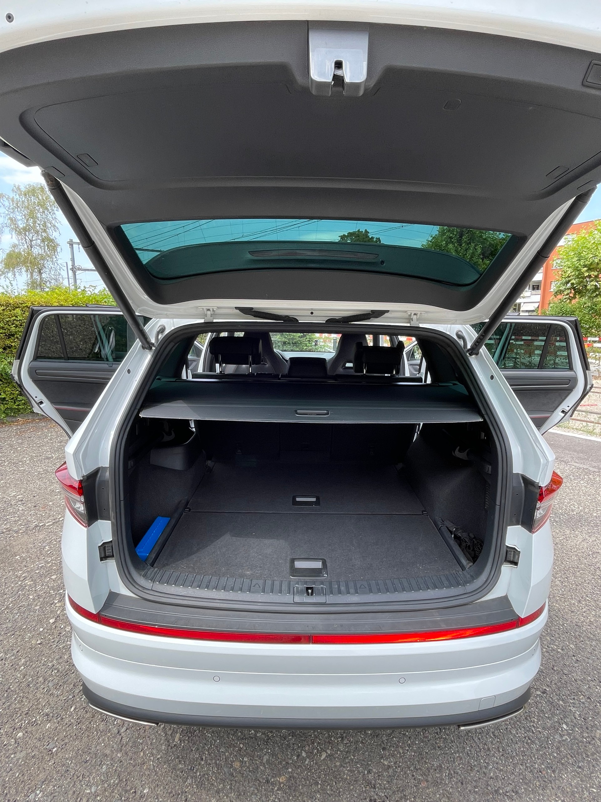SKODA 2.0 TSI RS DSG-image-2