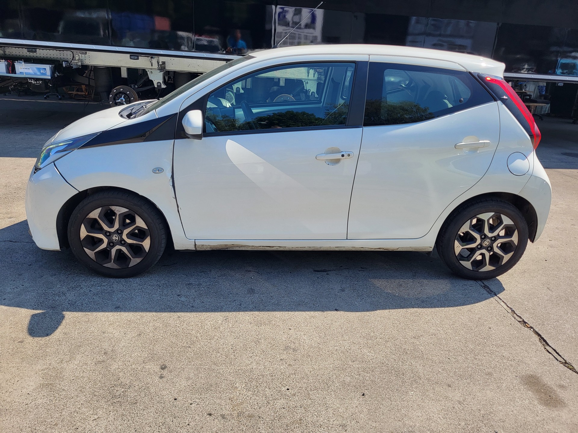TOYOTA Aygo 1.0 VVT-i Trend-image-10