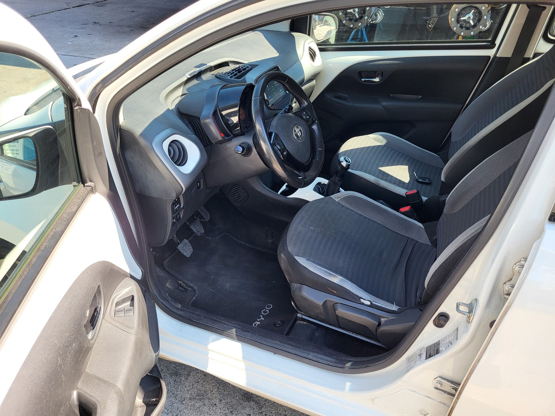 TOYOTA Aygo 1.0 VVT-i Trend-image-11