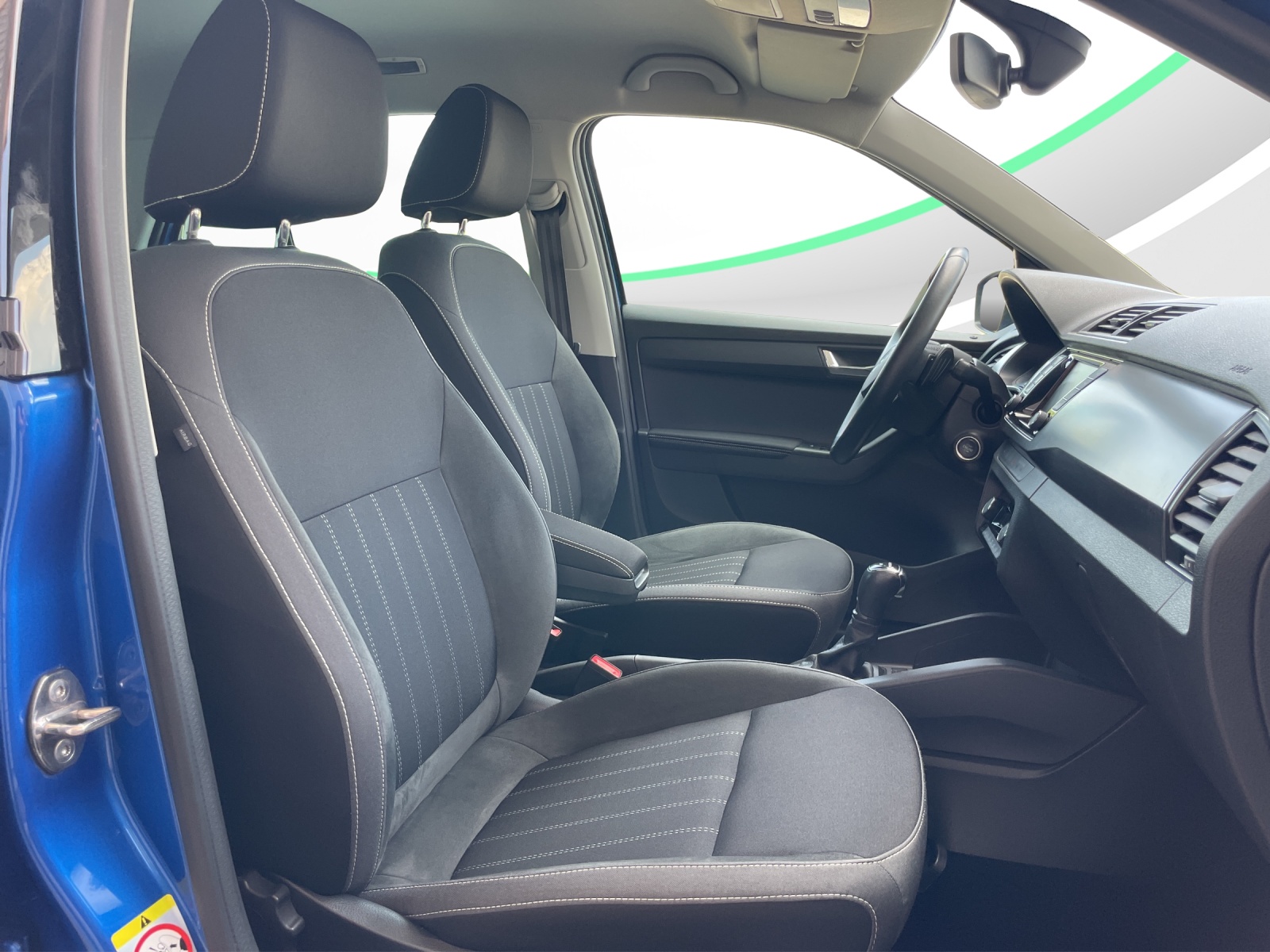 SKODA Fabia 1.0 TSI Style DSG-image-12