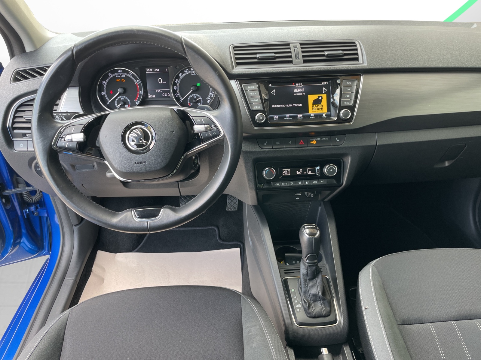 SKODA Fabia 1.0 TSI Style DSG-image-9