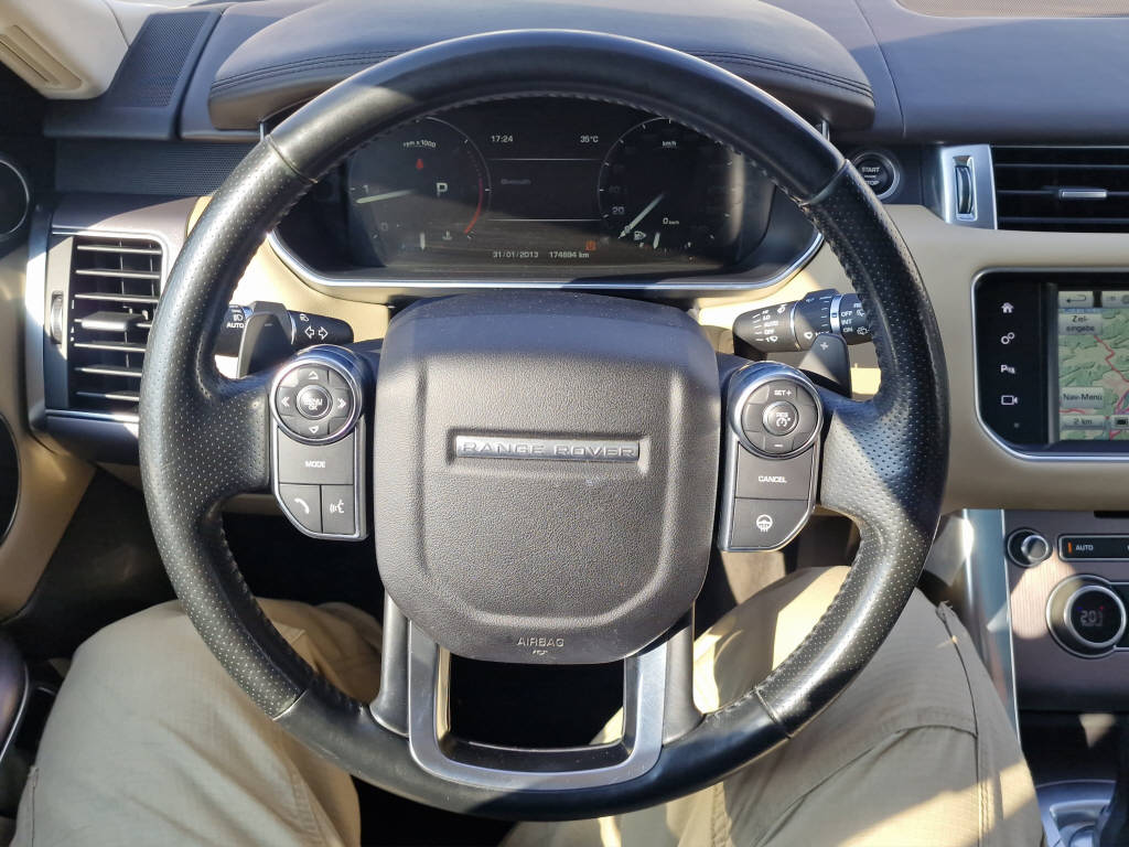LAND ROVER Range Rover Sport 3.0 TDV6 HSE-image-14