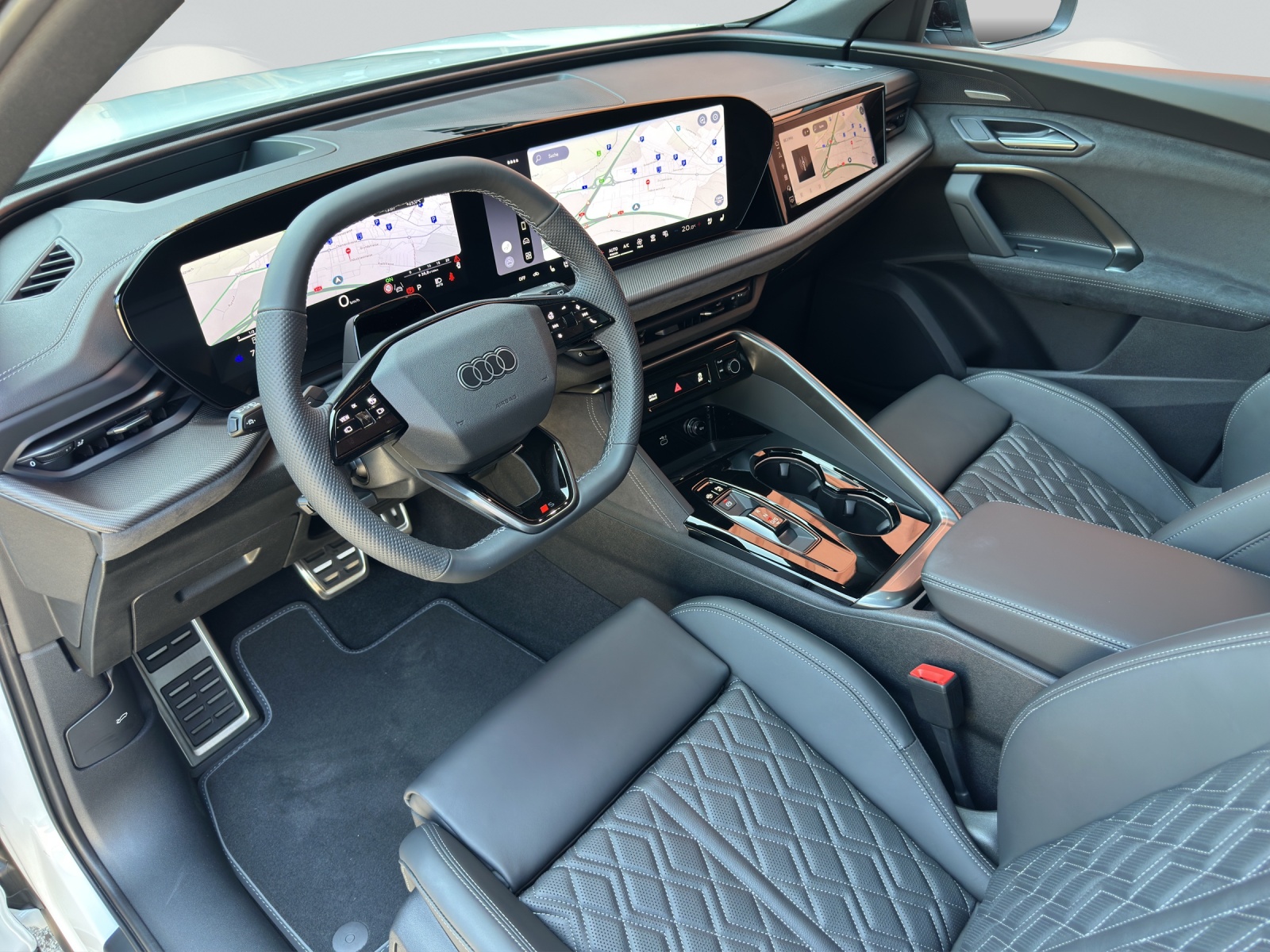AUDI SQ5 Sportback TFSI quattro S-tronic-image-4