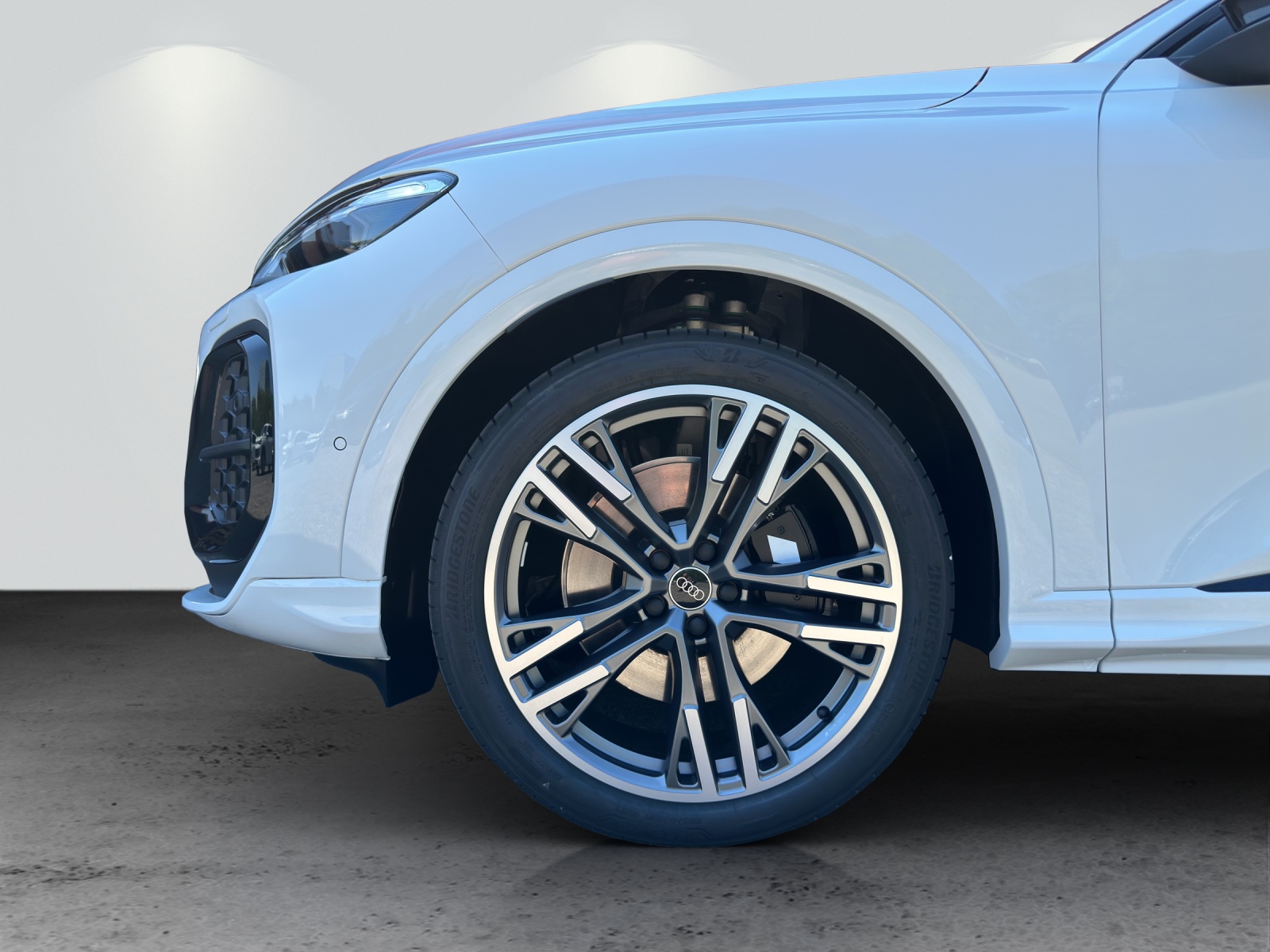 AUDI SQ5 Sportback TFSI quattro S-tronic-image-10