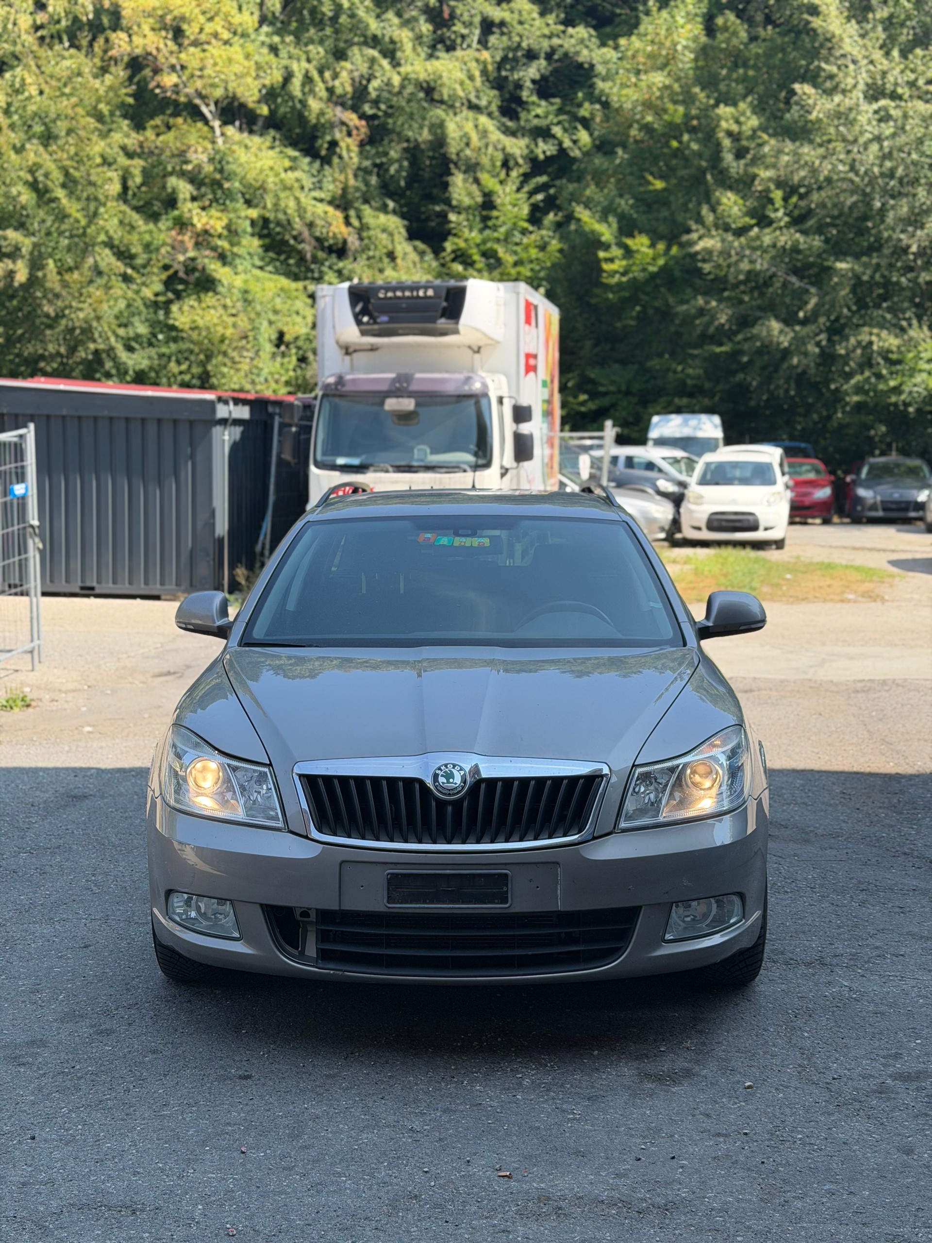 SKODA Octavia Combi 1.6 TDI Greenline-image-0