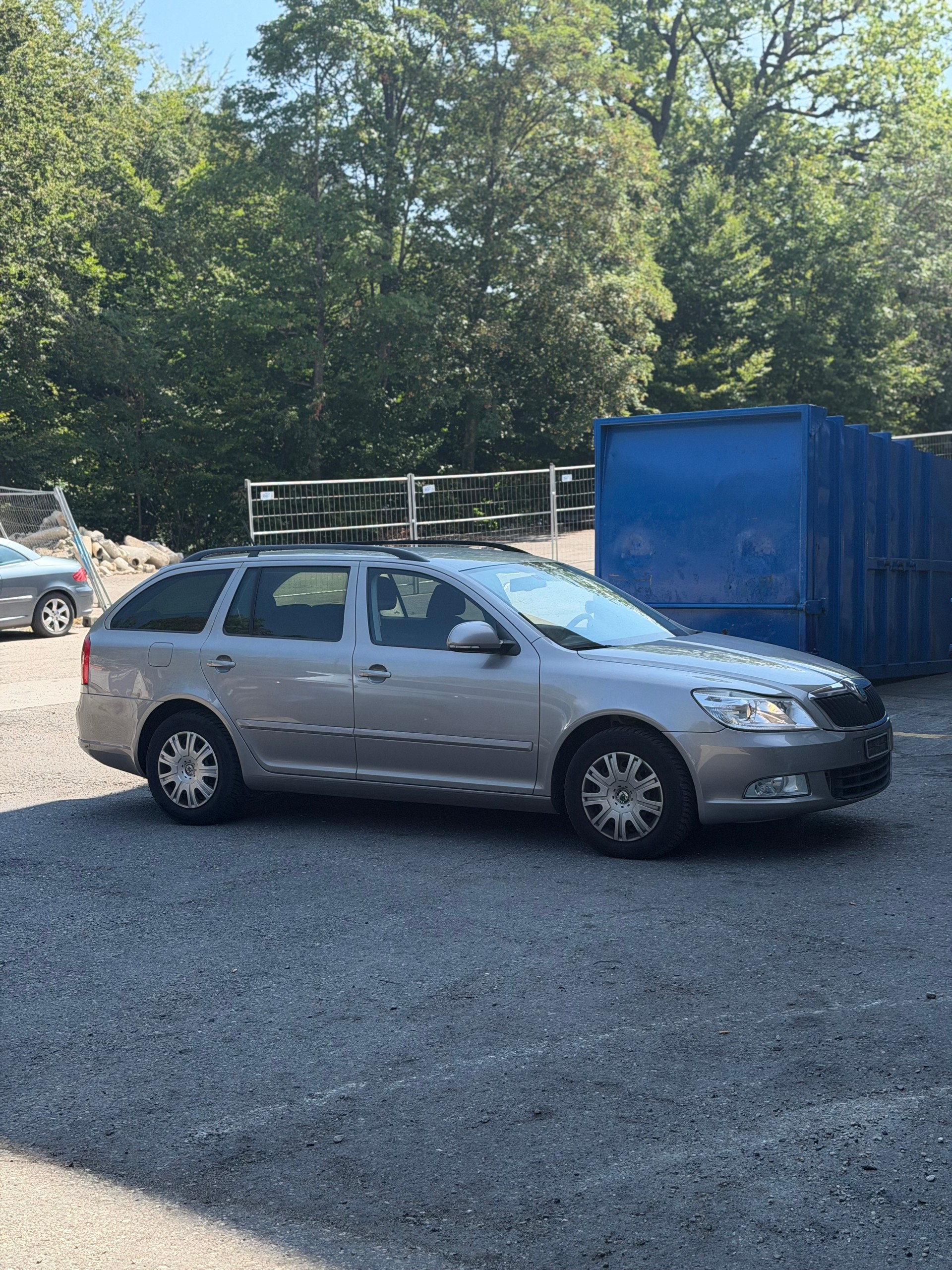 SKODA Octavia Combi 1.6 TDI Greenline-image-1