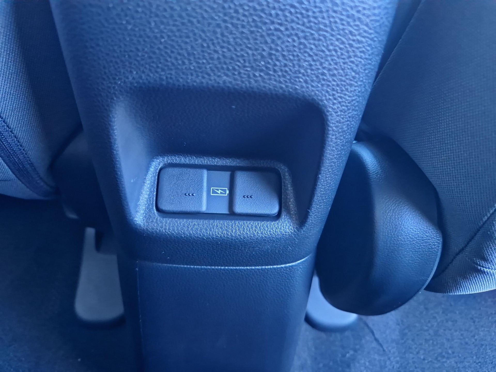 HONDA Jazz 1.5 i-MMD Advance Sport-image-22