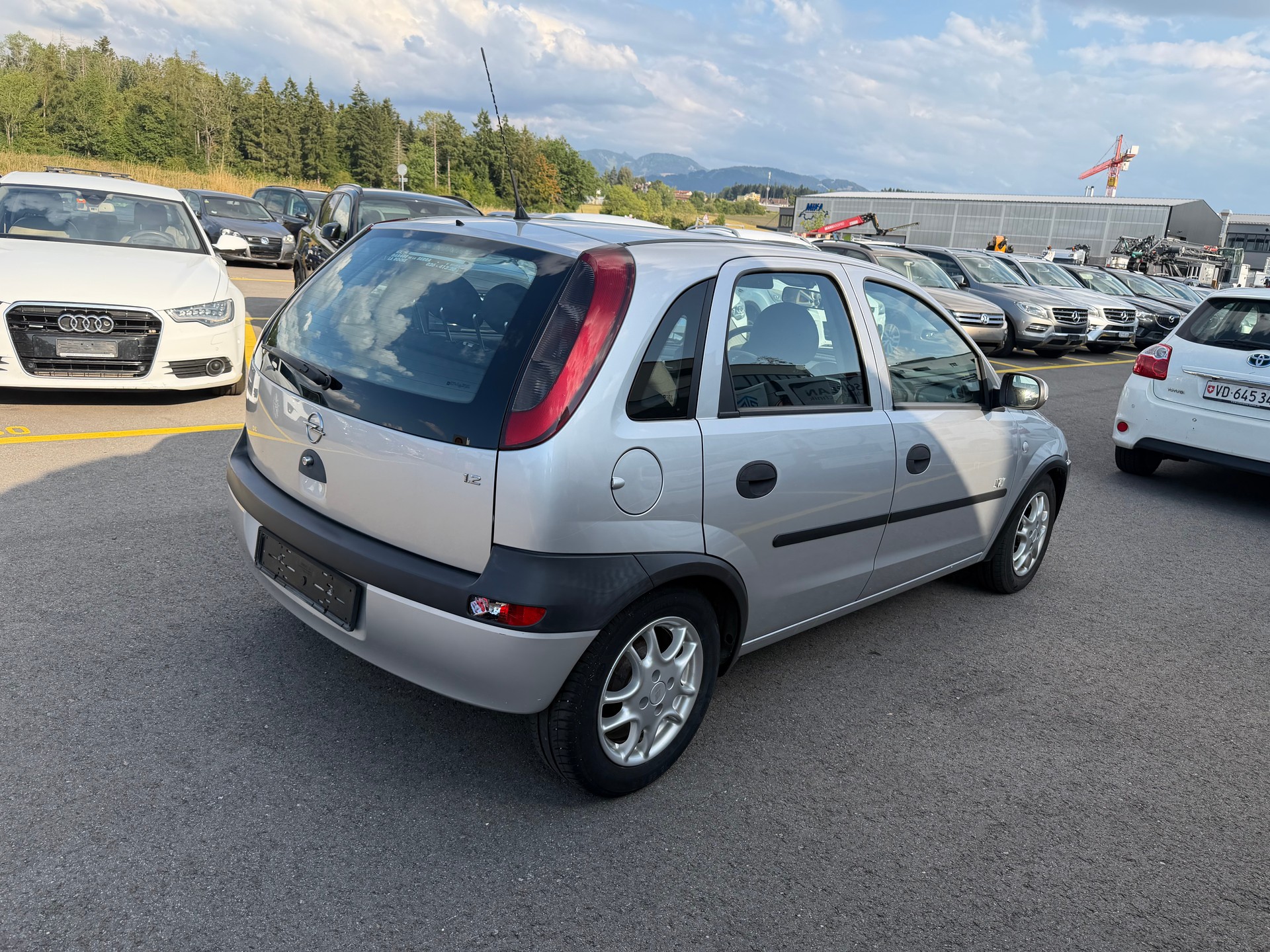OPEL Corsa 1.2 16V Njoy-image-3