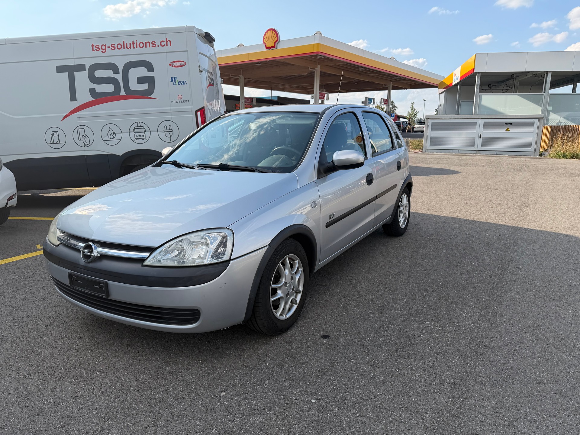 OPEL Corsa 1.2 16V Njoy-image-0