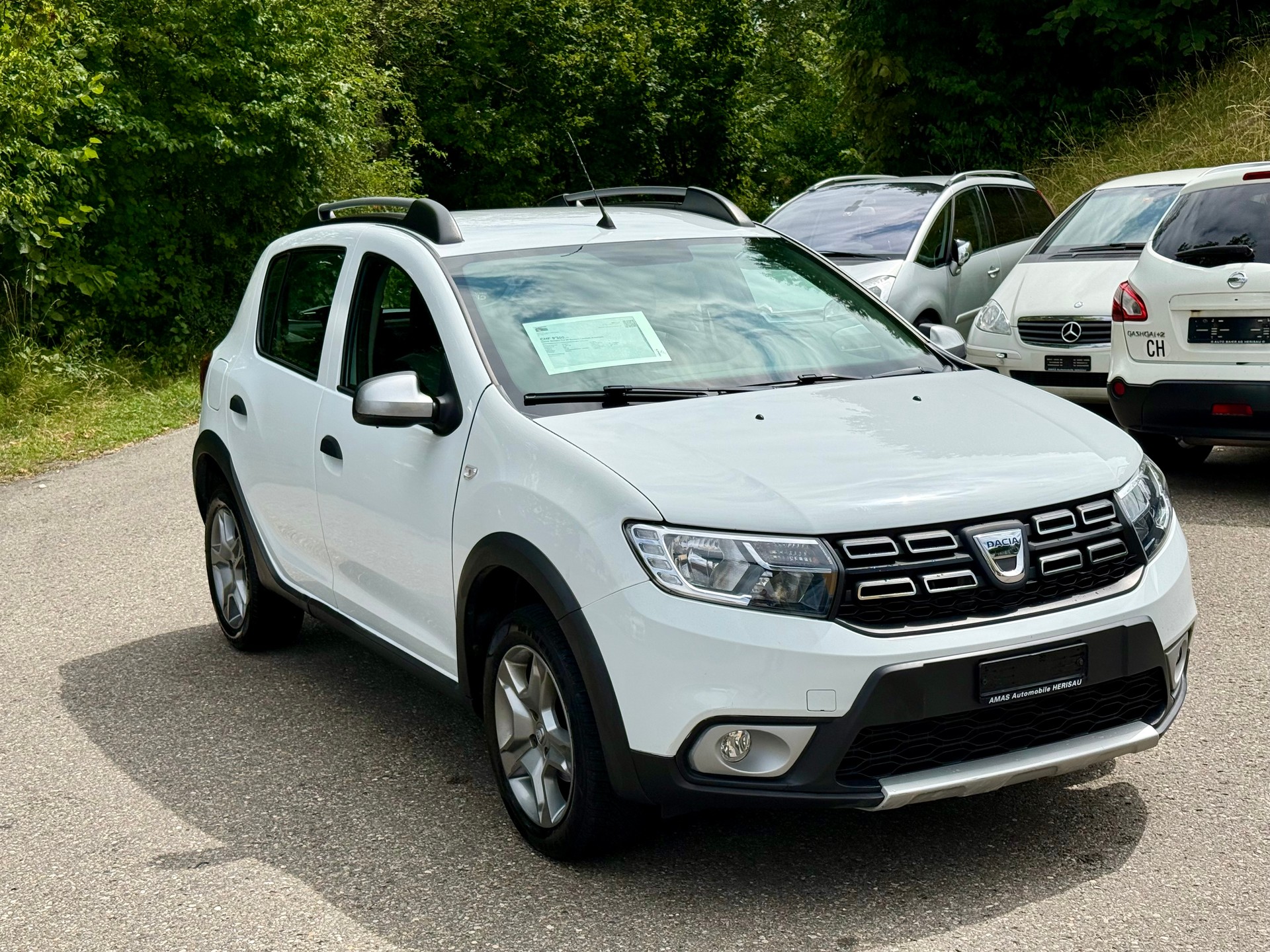 DACIA Sandero Tce 90 Stepway Lauréate Automatic-image-6