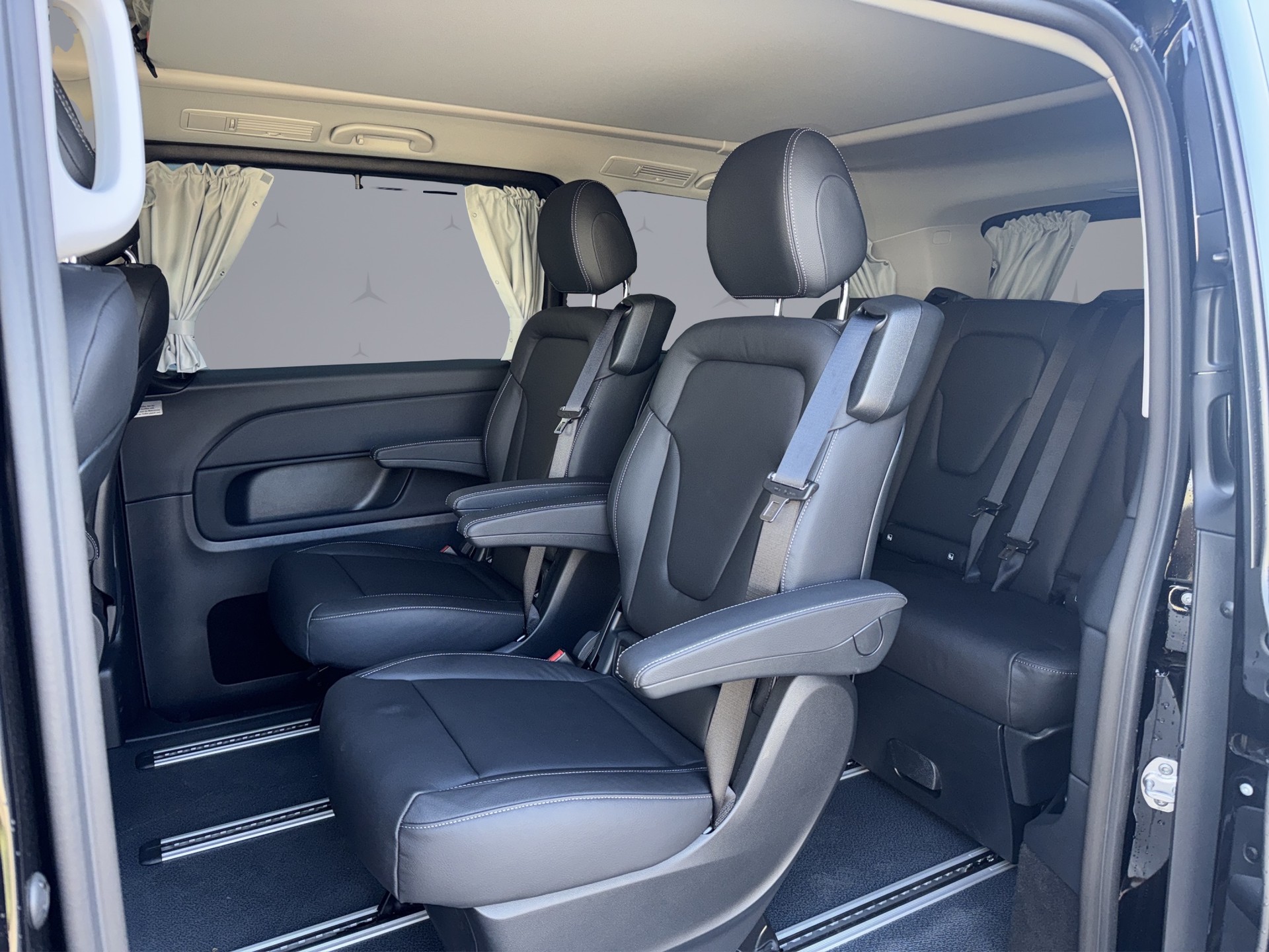 MERCEDES-BENZ Marco Polo 300 d-image-12