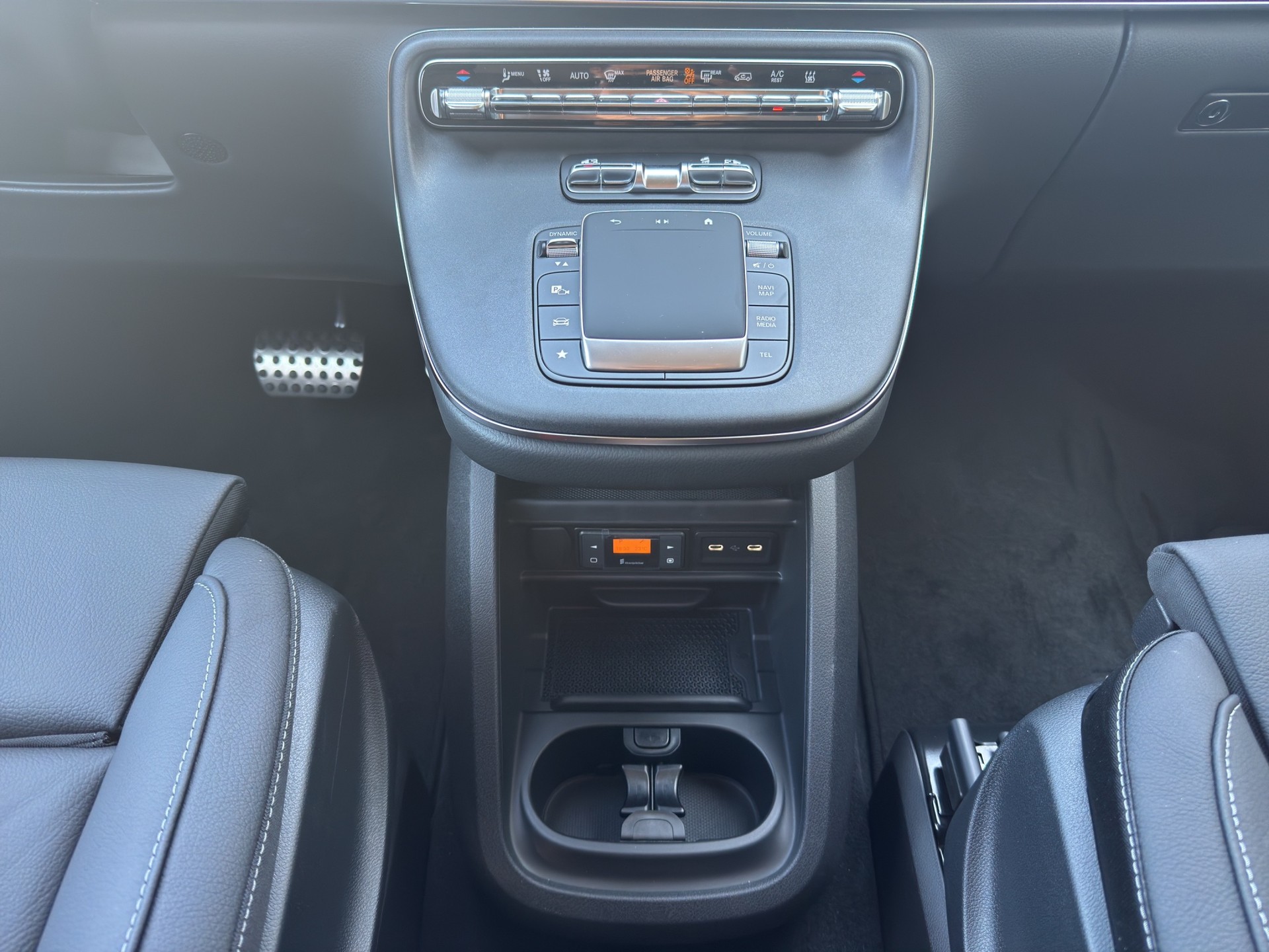 MERCEDES-BENZ Marco Polo 300 d-image-14