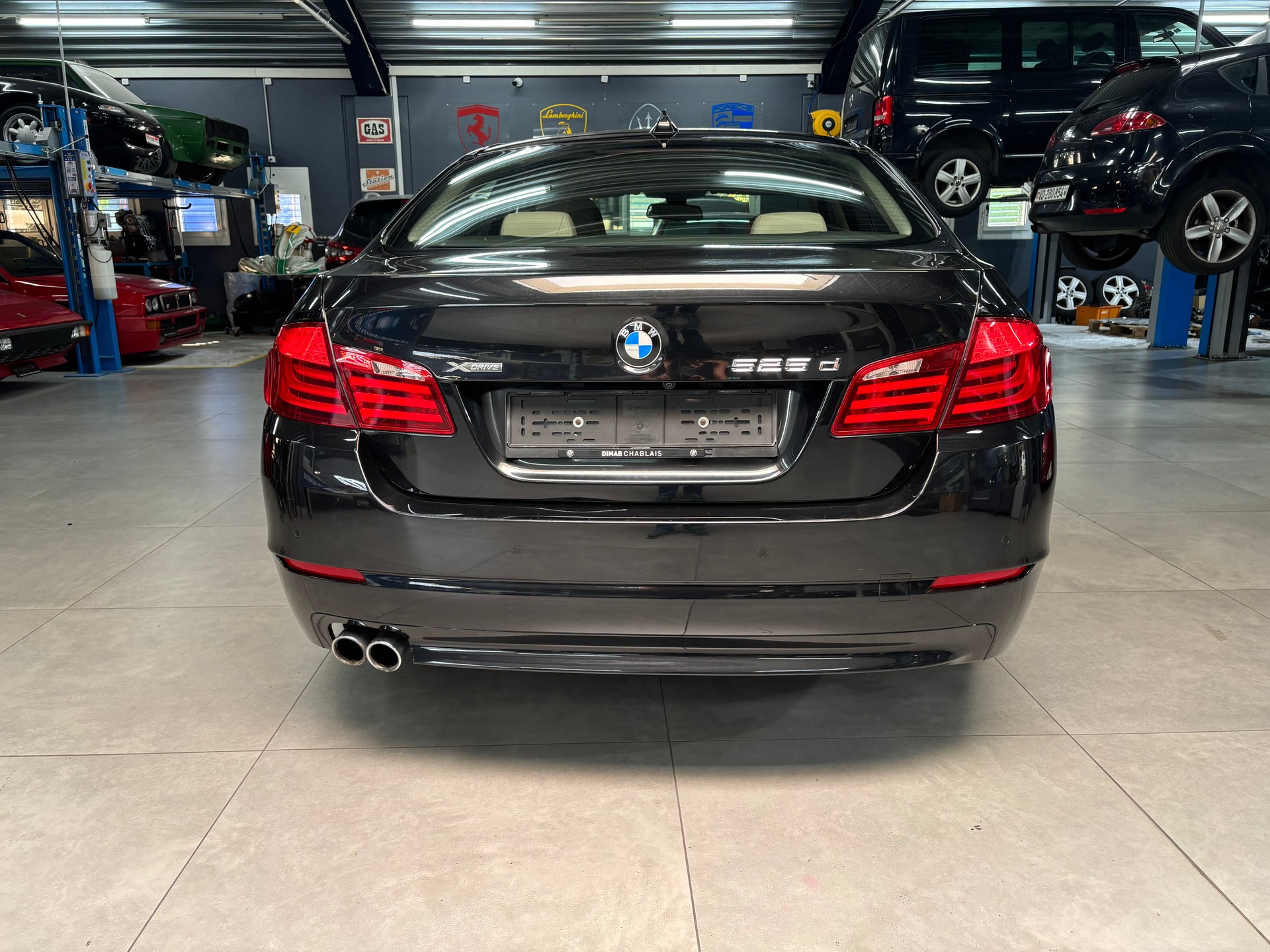 BMW 525d xDrive Steptronic-image-3