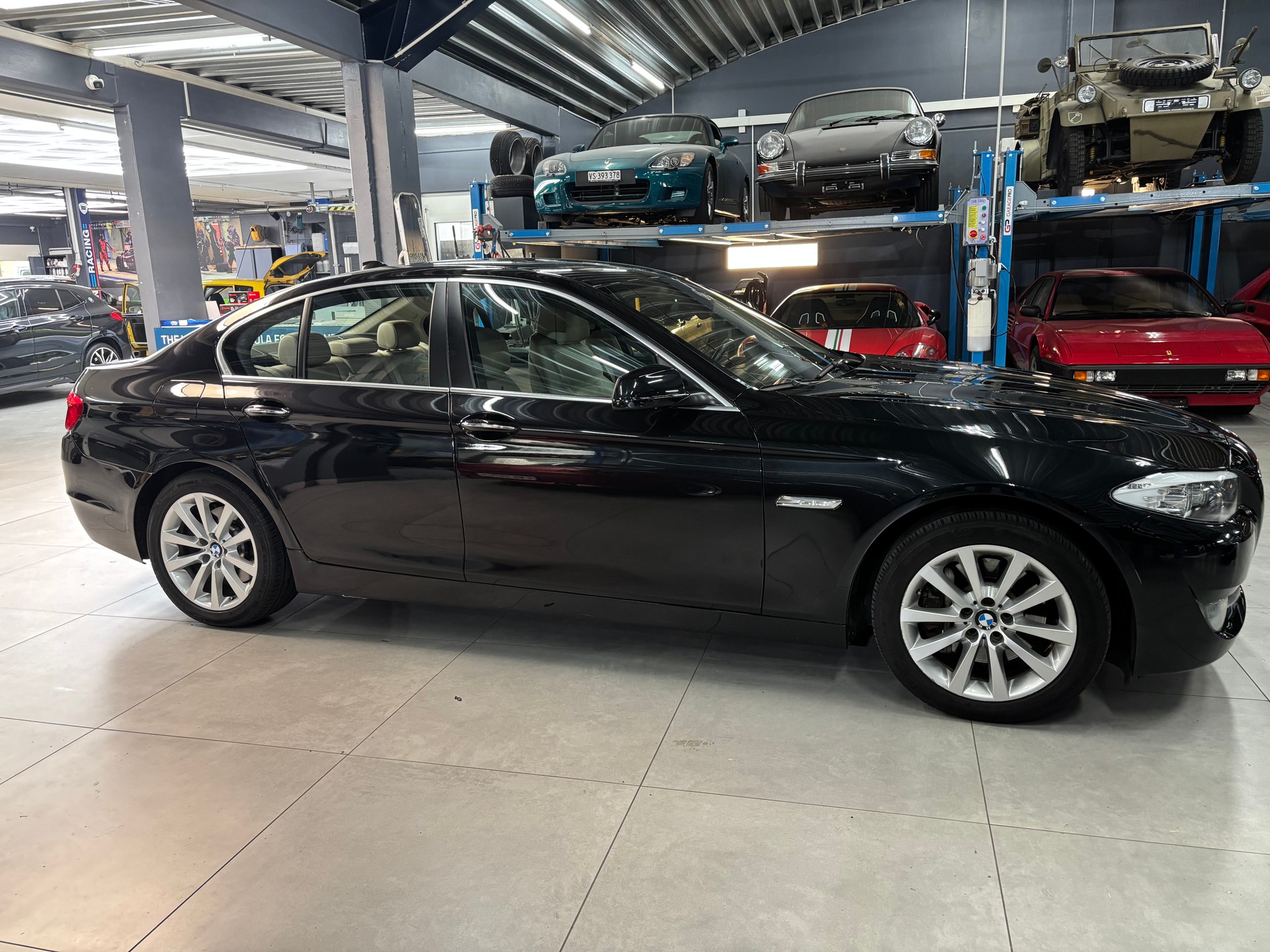 BMW 525d xDrive Steptronic-image-7