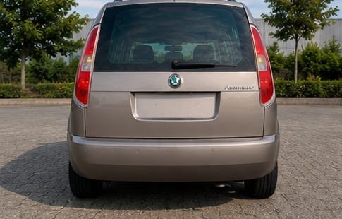 SKODA Roomster 1.2 TSI Style-image-3