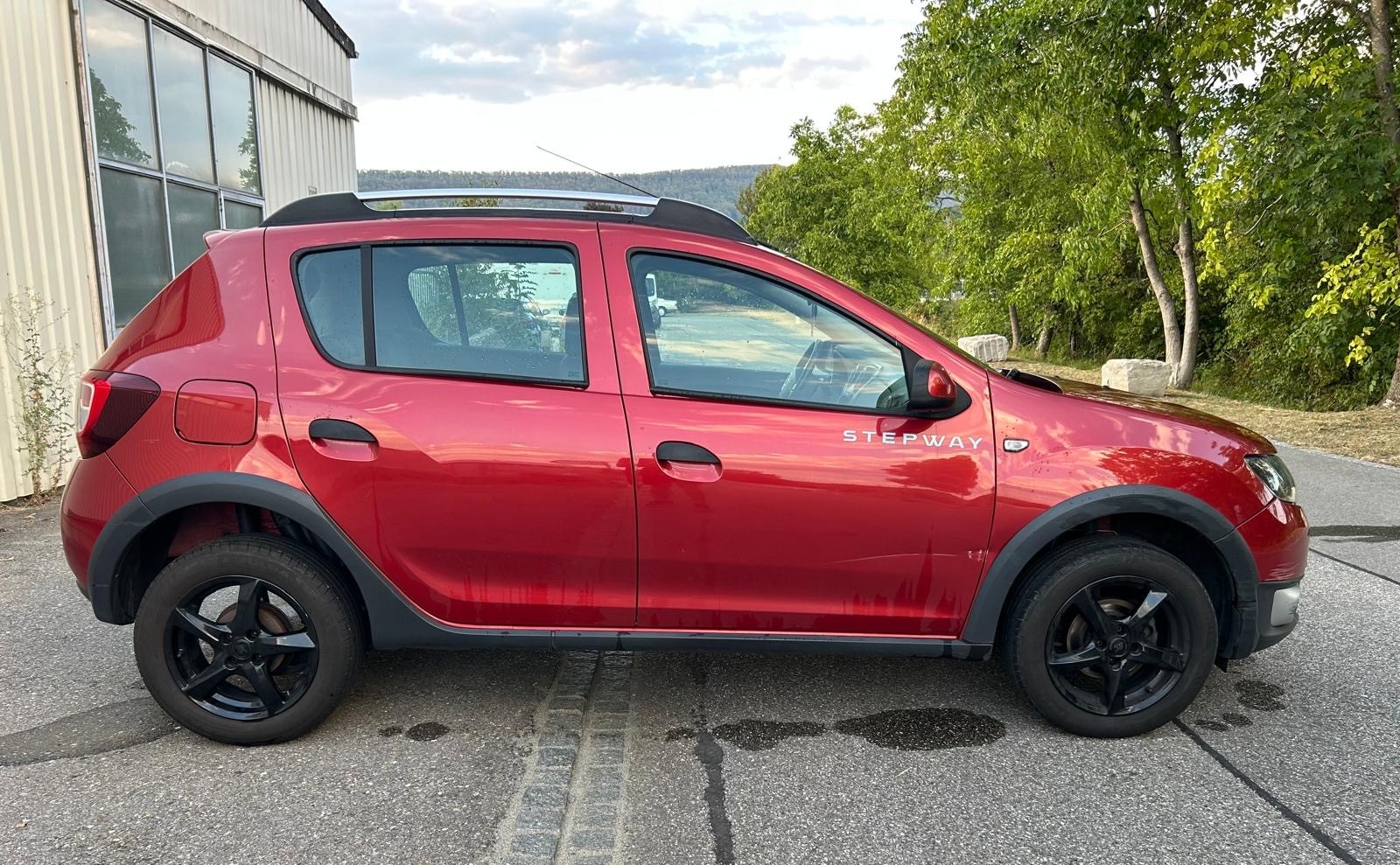 DACIA Sandero Tce 90 Stepway Ambiance-image-1