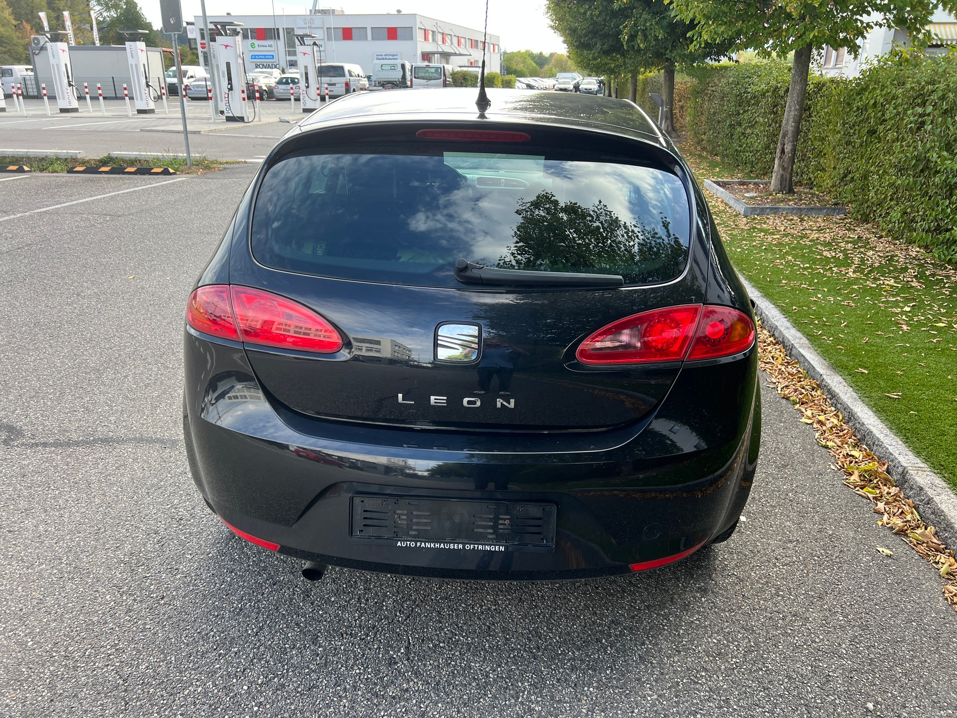 SEAT Leon 1.6 Reference-image-4
