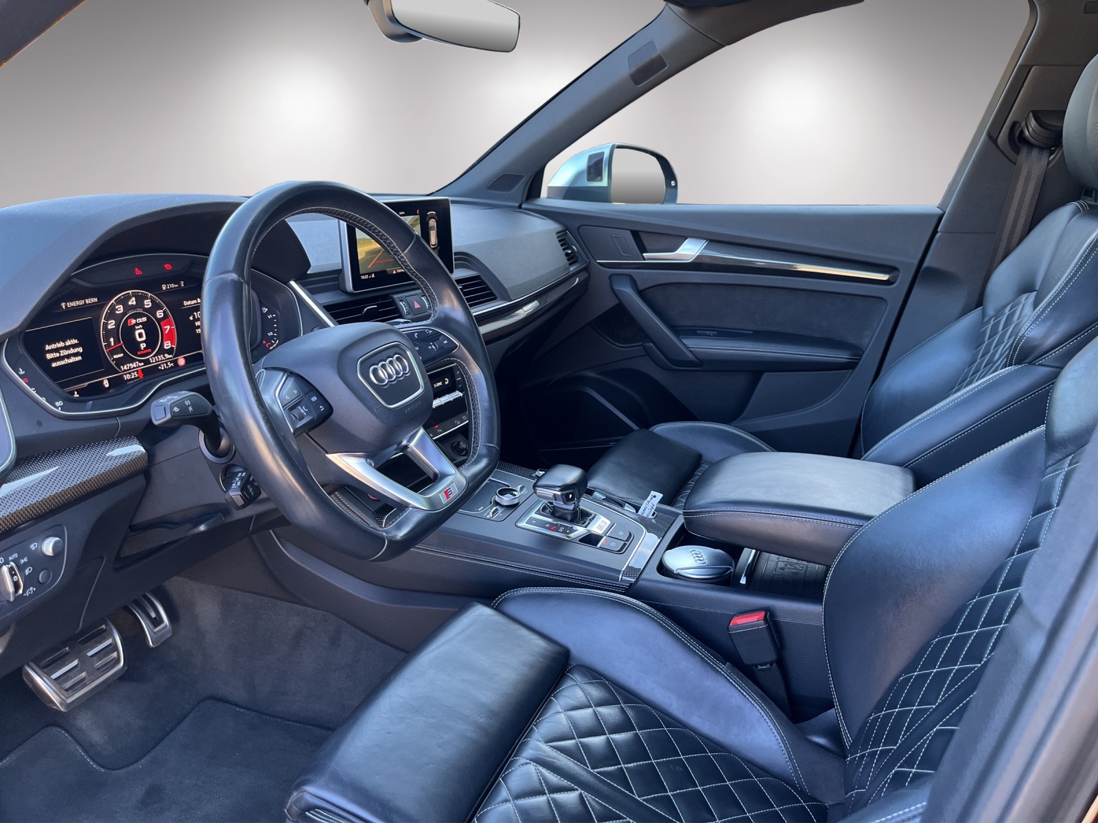 AUDI SQ5 3.0 TFSI quattro S-tronic-image-8
