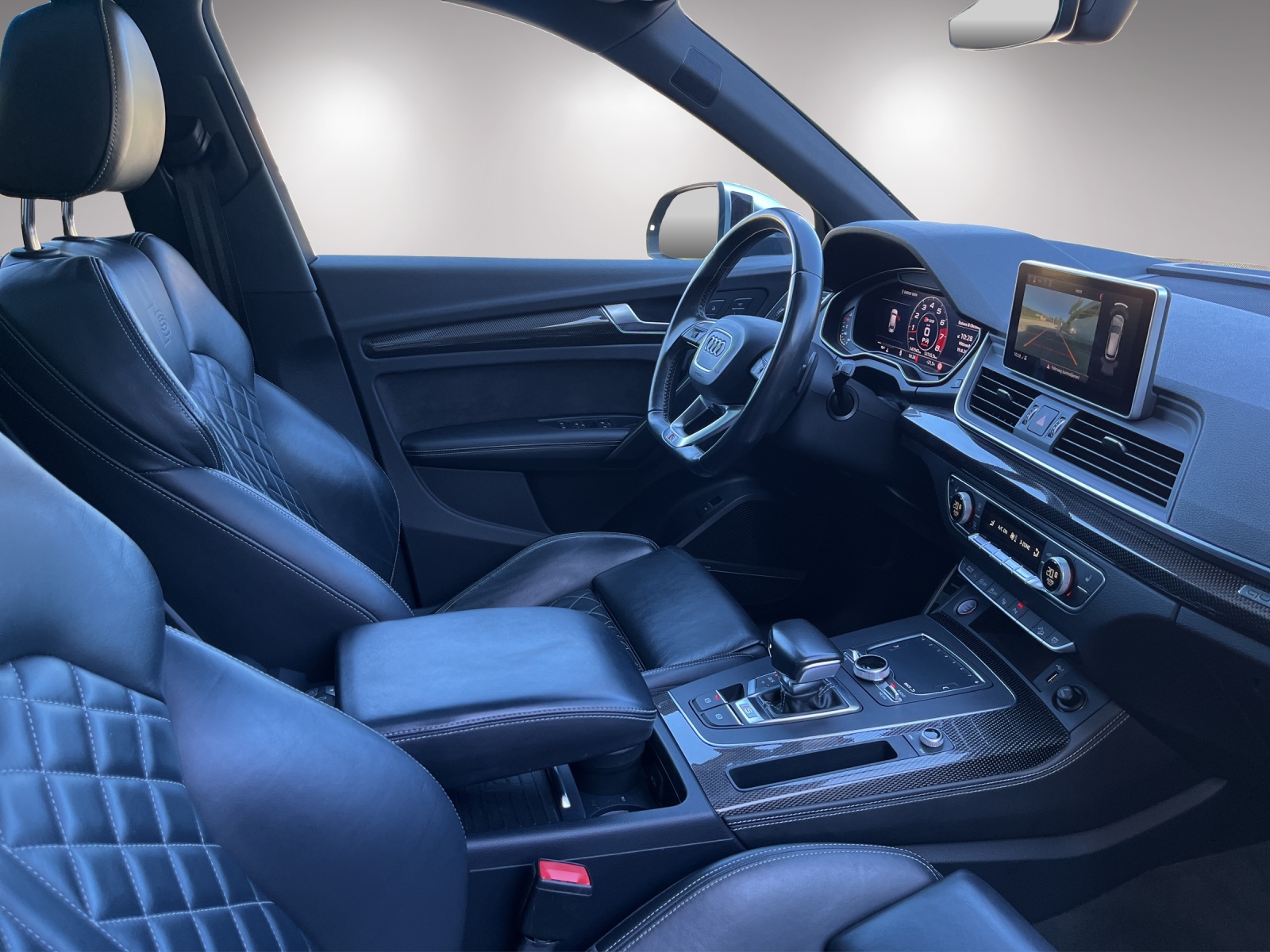 AUDI SQ5 3.0 TFSI quattro S-tronic-image-15
