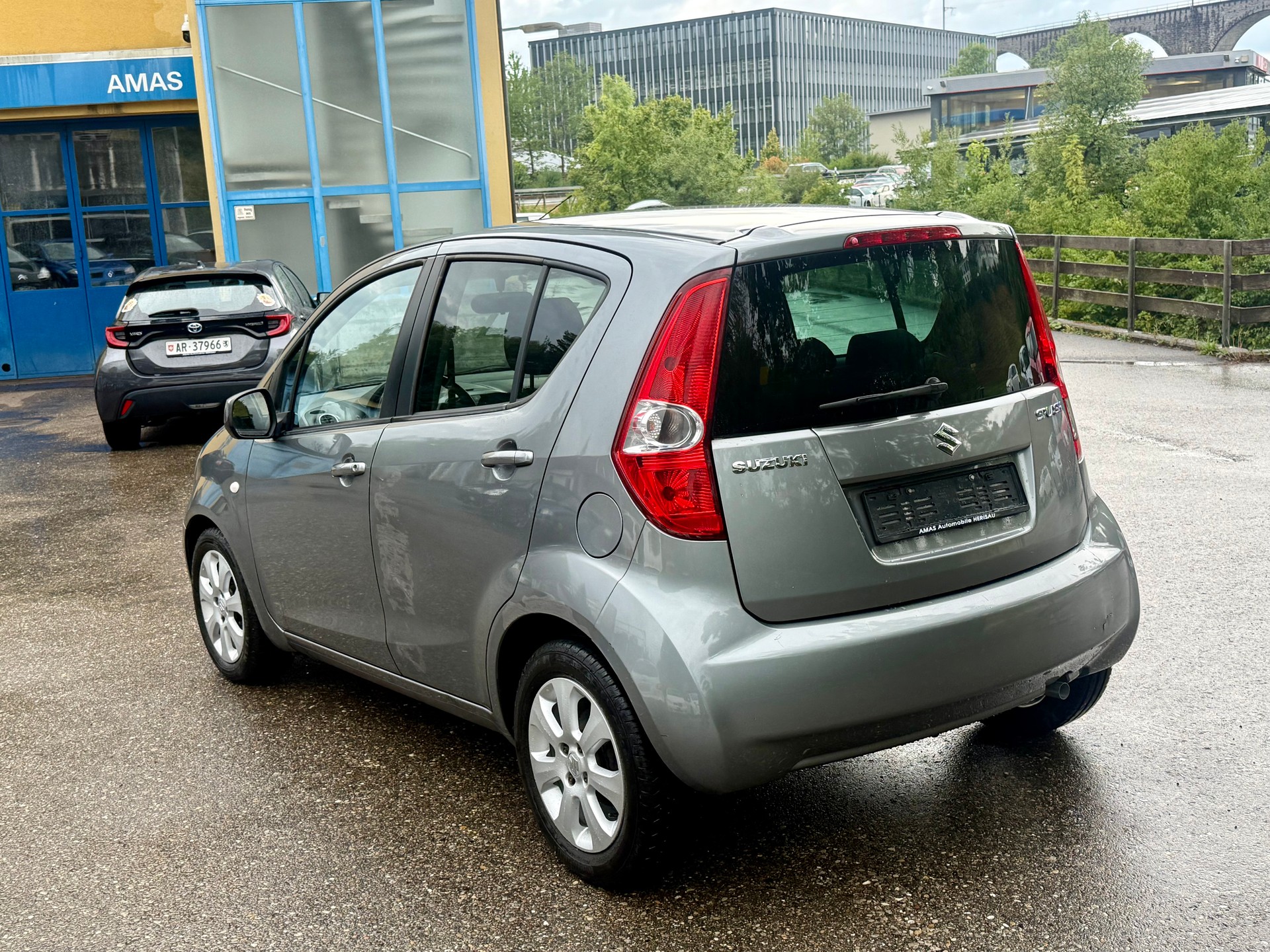 SUZUKI Splash 1.2i 16V GL Automatic-image-5