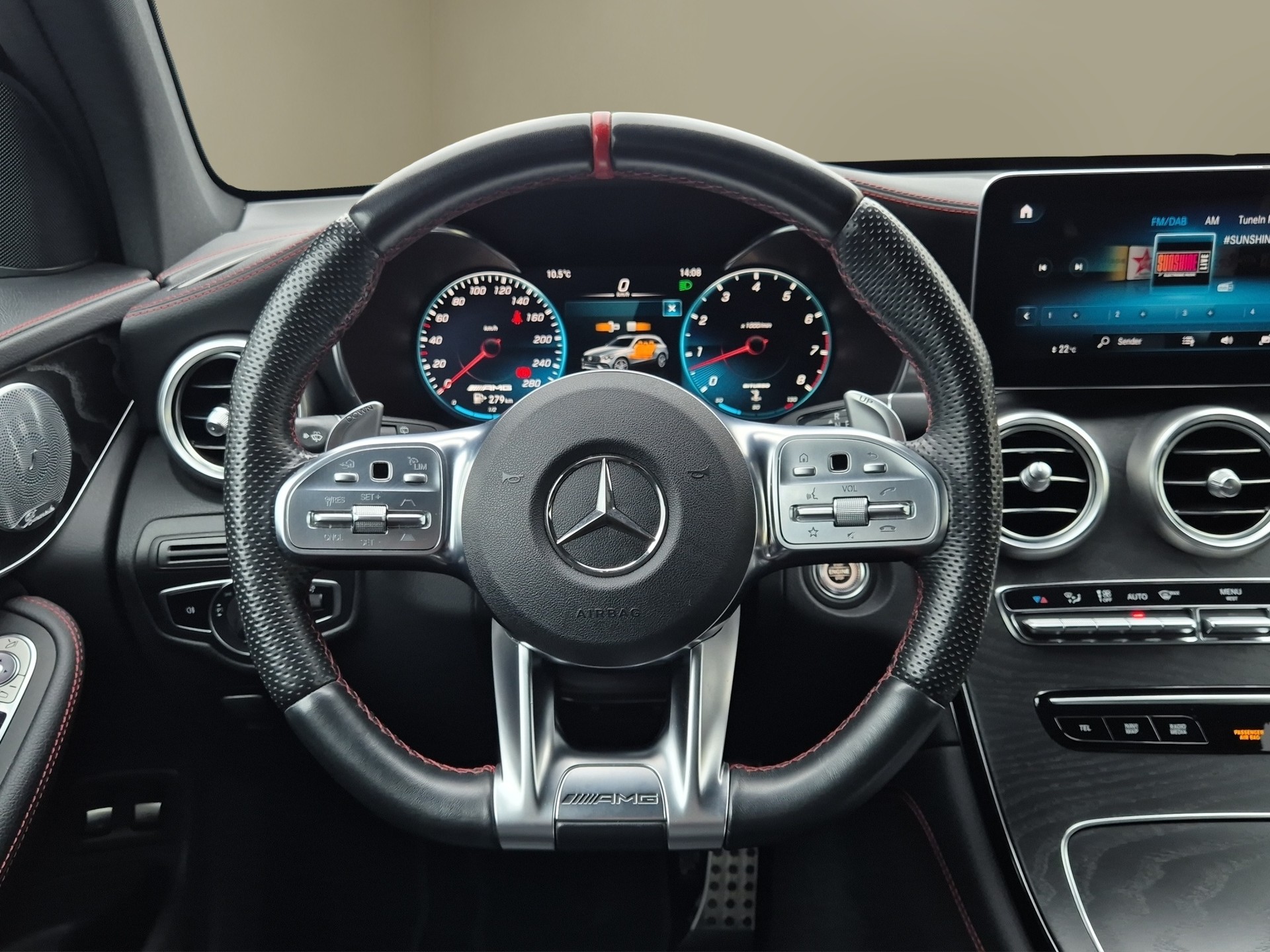 MERCEDES-BENZ GLC 43 AMG 4Matic 9G-Tronic-image-11