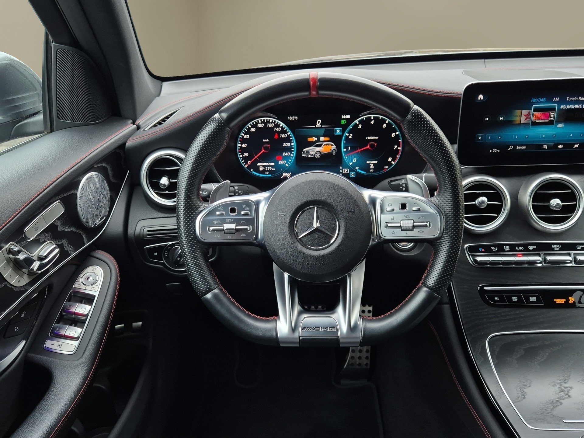 MERCEDES-BENZ GLC 43 AMG 4Matic 9G-Tronic-image-10